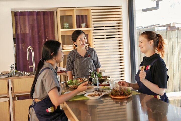 Modern Hanok Korean Cooking Class near Samcheong