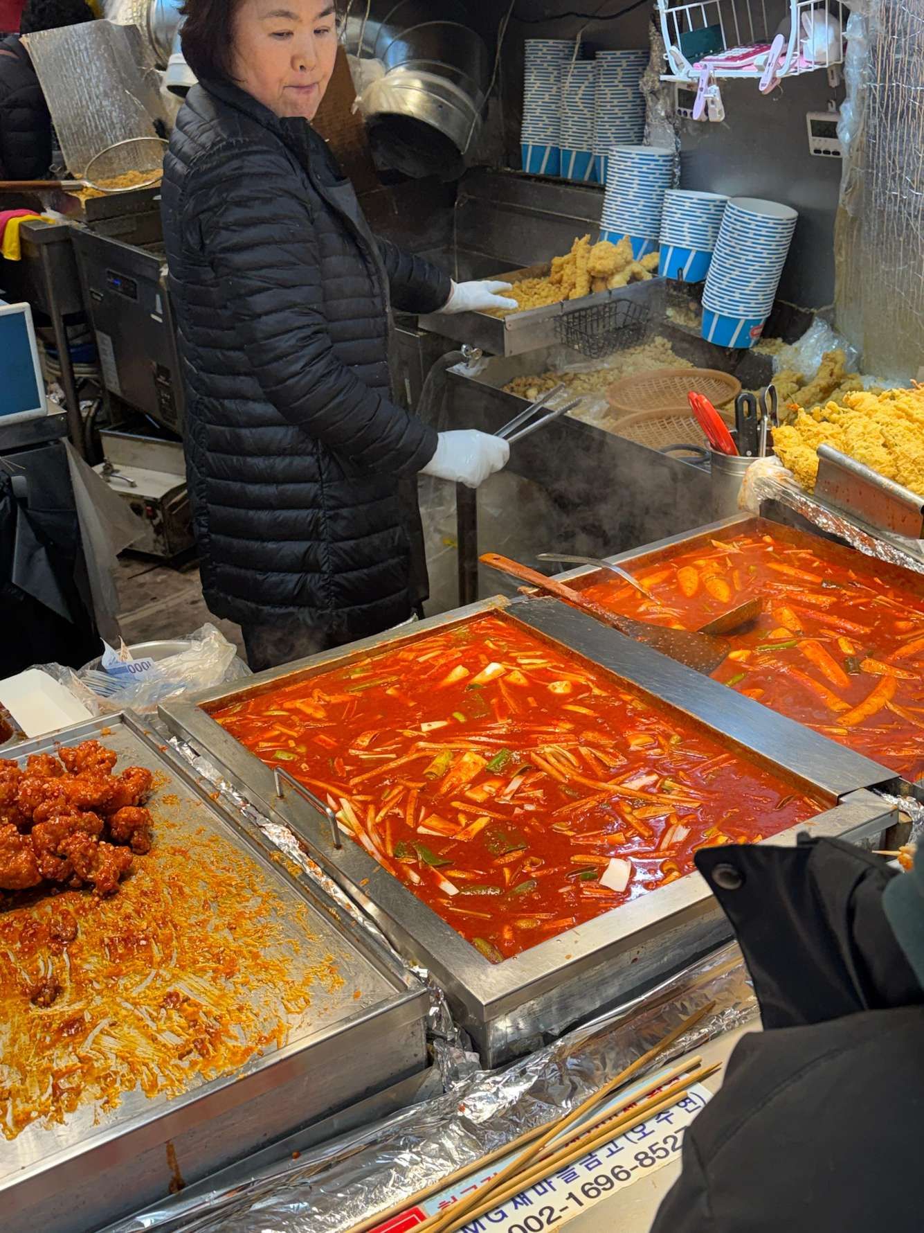 Namdaemun 12-Food Walk & City Wall Trail, Seoul — photo 4