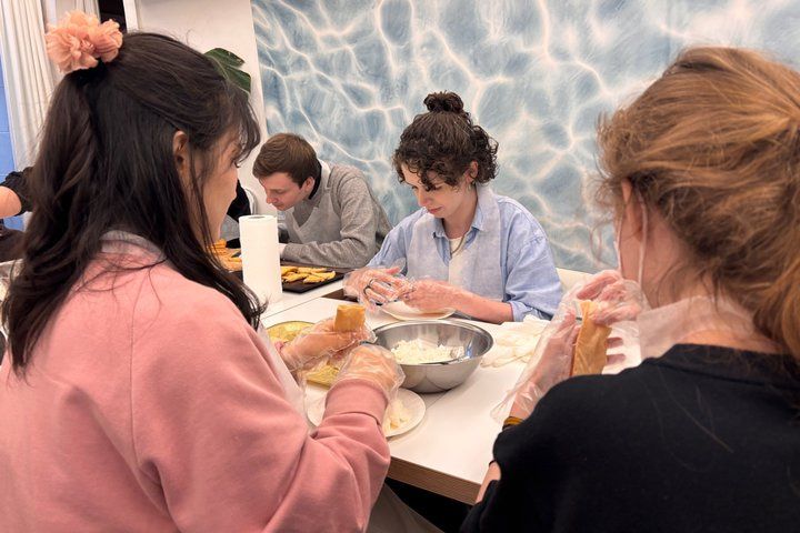 North Korean Cooking Class with Defector Chef