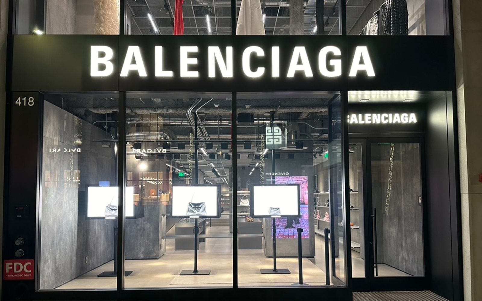 Balenciaga thumbnail
