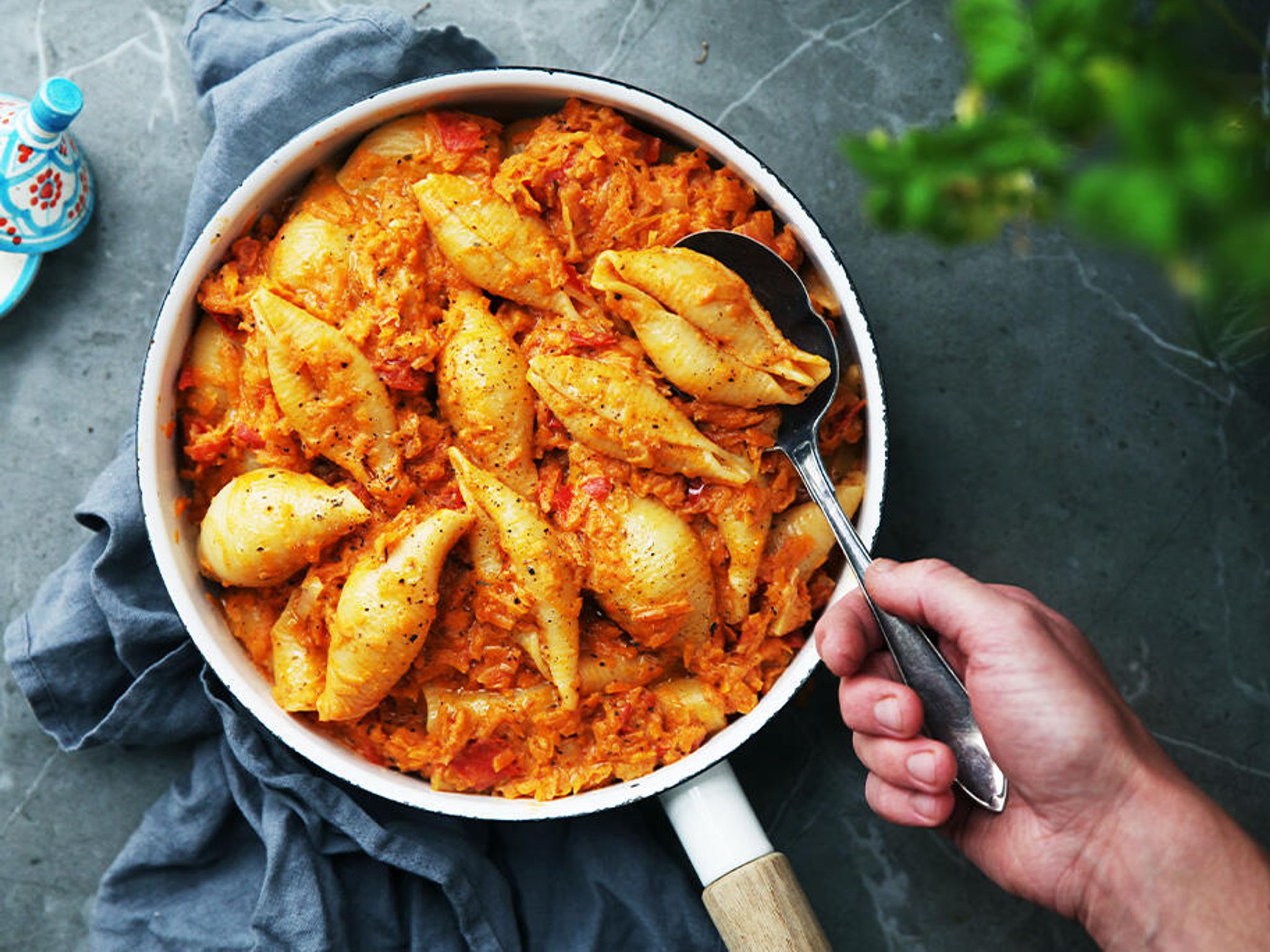 Urtete gulrotpasta