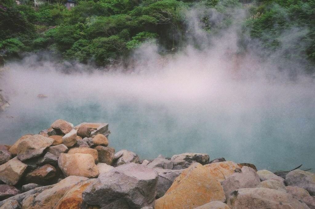 Steam rising from the thermal valley in Beitou, the geological fact that created an entire neighborhood