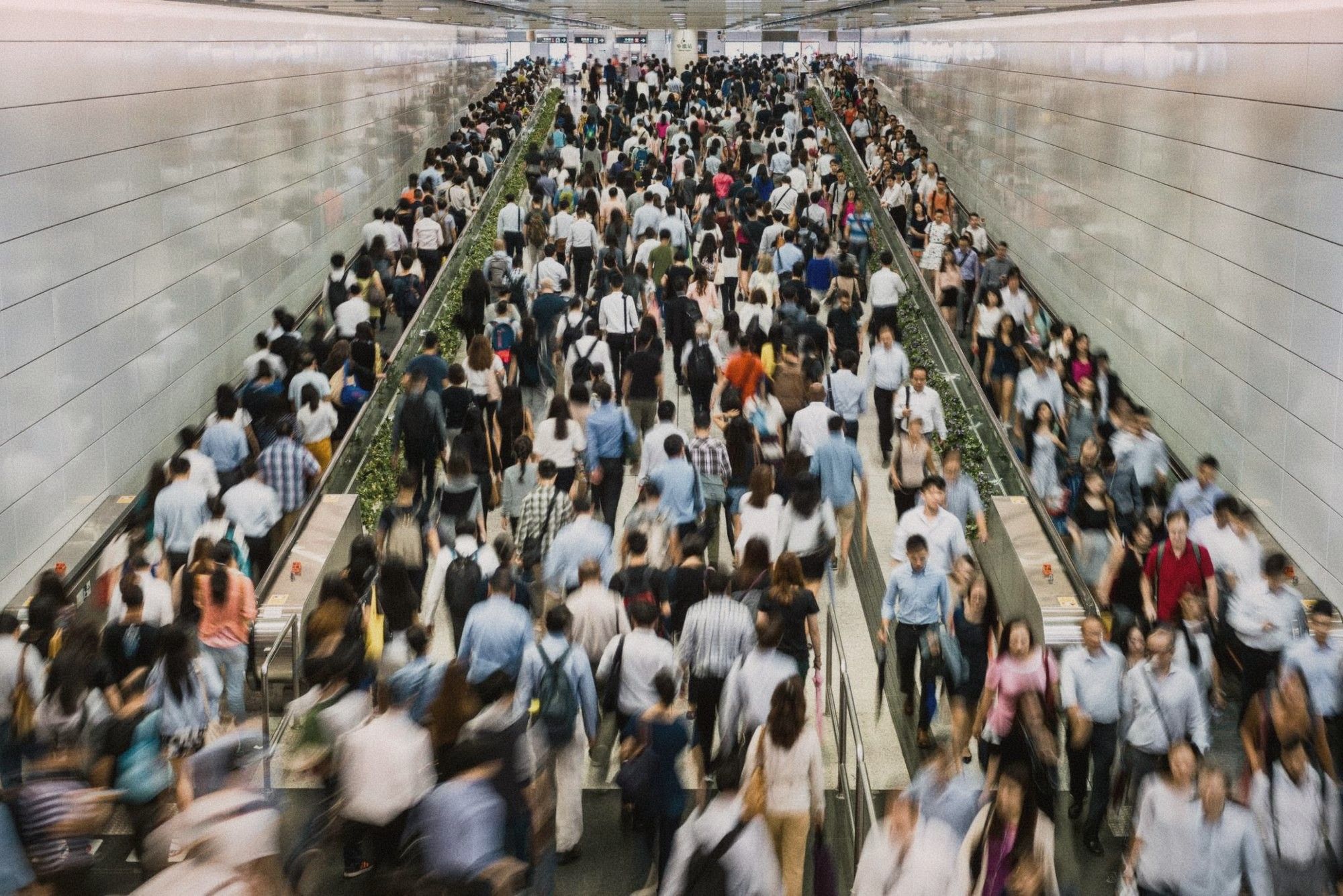 Breathwork for Urban Stress: How Three Minutes Changed My Commute