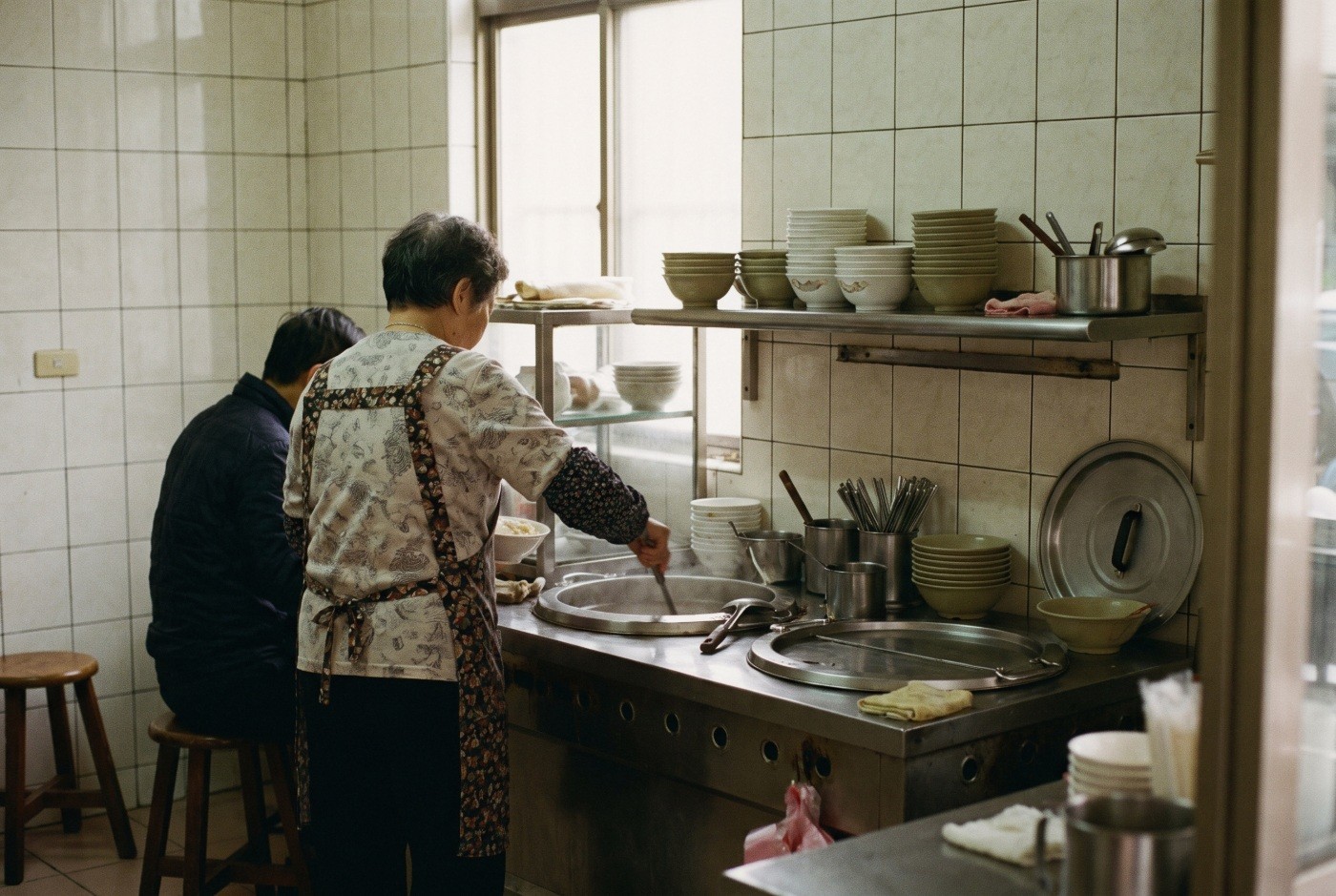 Illustration: Breakfast being prepared at a small counter