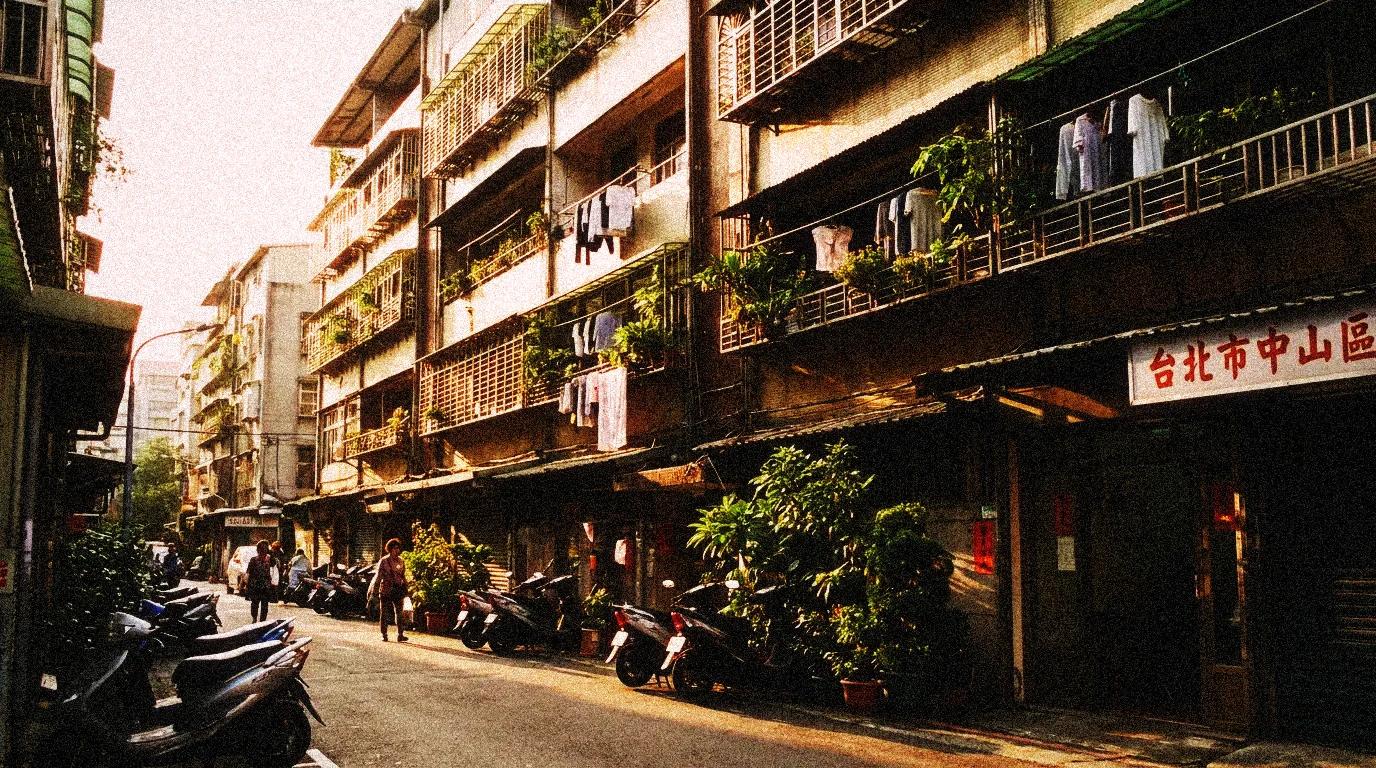 Renting an Apartment in Taipei: The Real Guide Nobody Writes