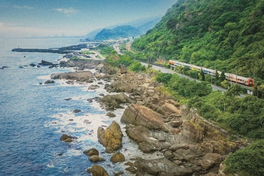 Taitung 3-Day Itinerary: Hot Springs, Rice Fields, and the Slowest Coast in Taiwan