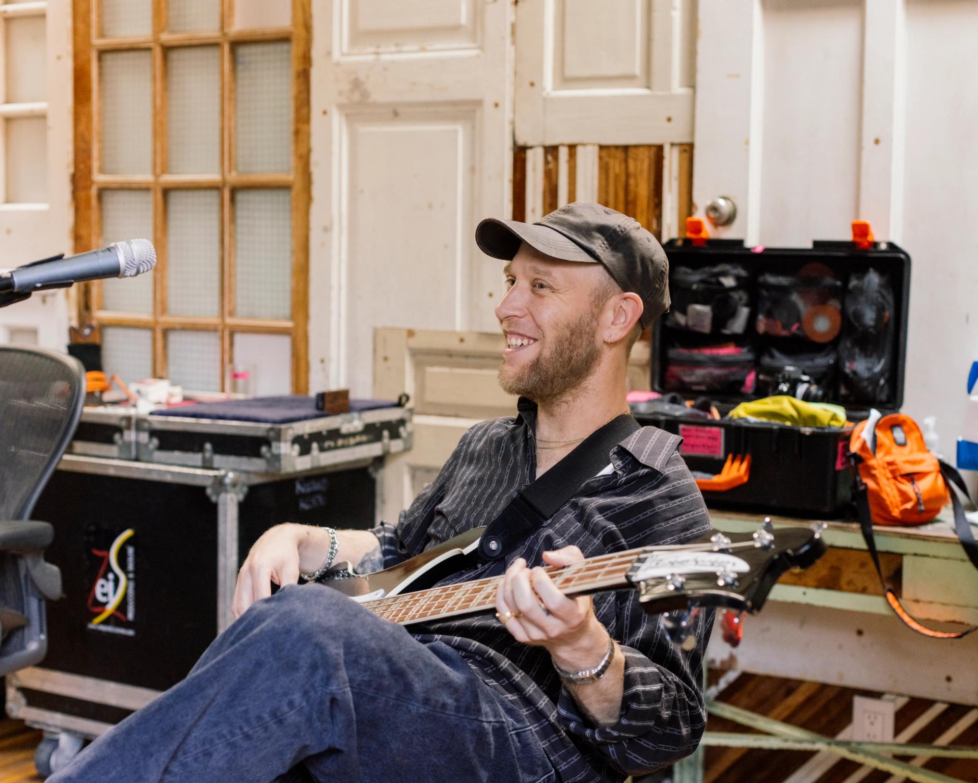 Unknown Mortal Orchestra Ensayando en Panoram Studios en Ciudad de México - Fotografía por Alan Cortés