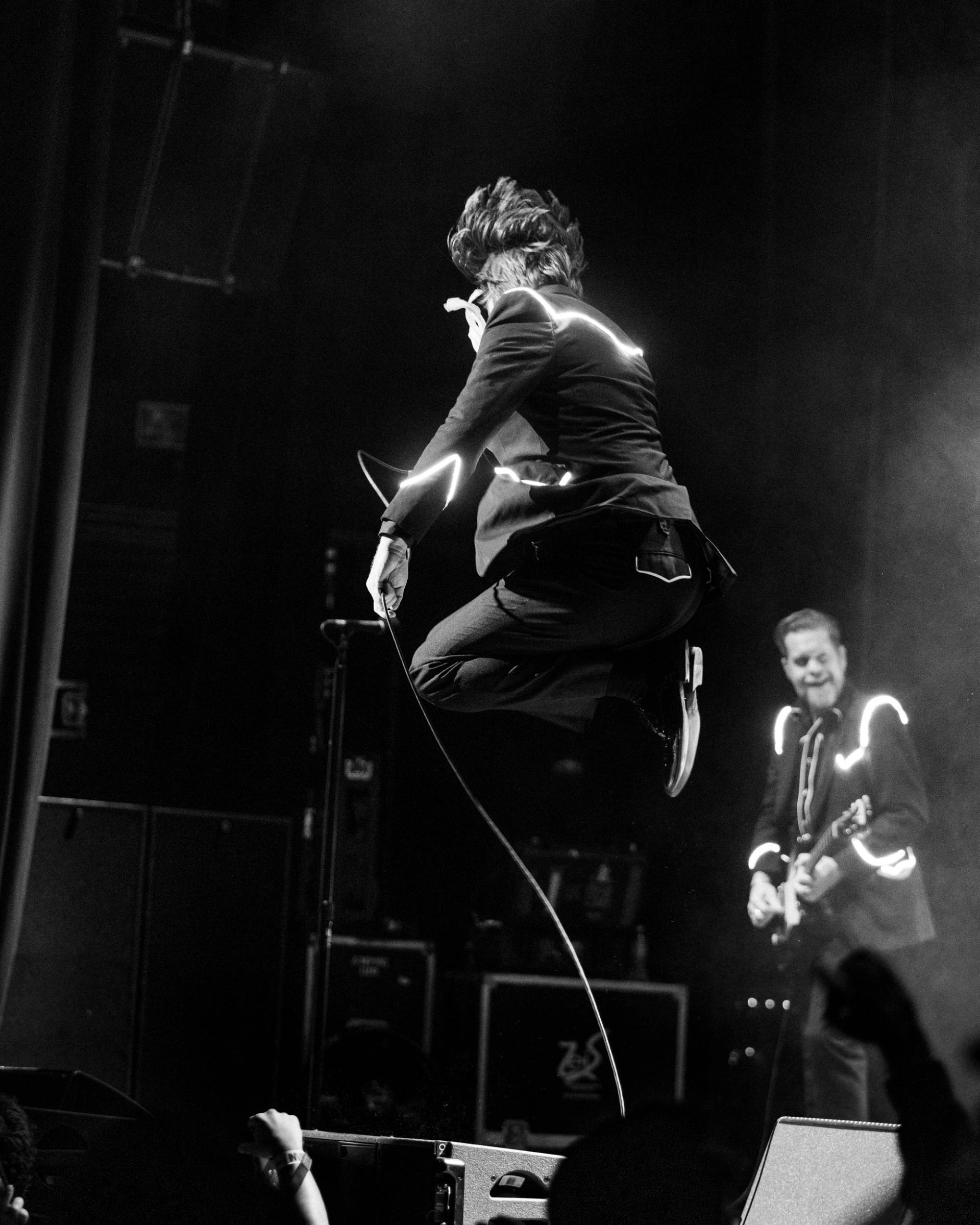 The Hives performing live on stage at Teatro Metropolitan in Mexico City, photographed by Alan Cortés