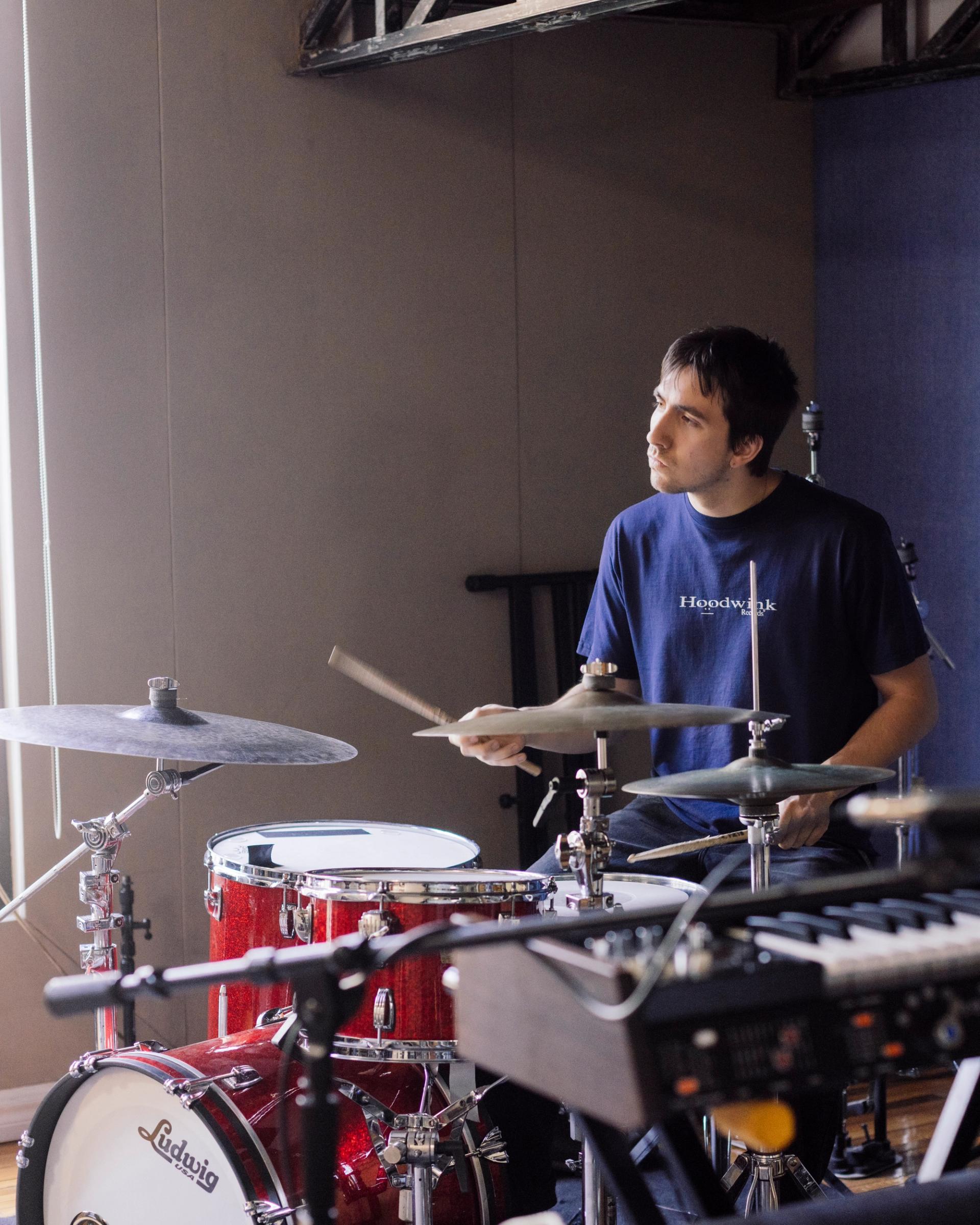 Unknown Mortal Orchestra Ensayando en Panoram Studios en Ciudad de México - Fotografía por Alan Cortés