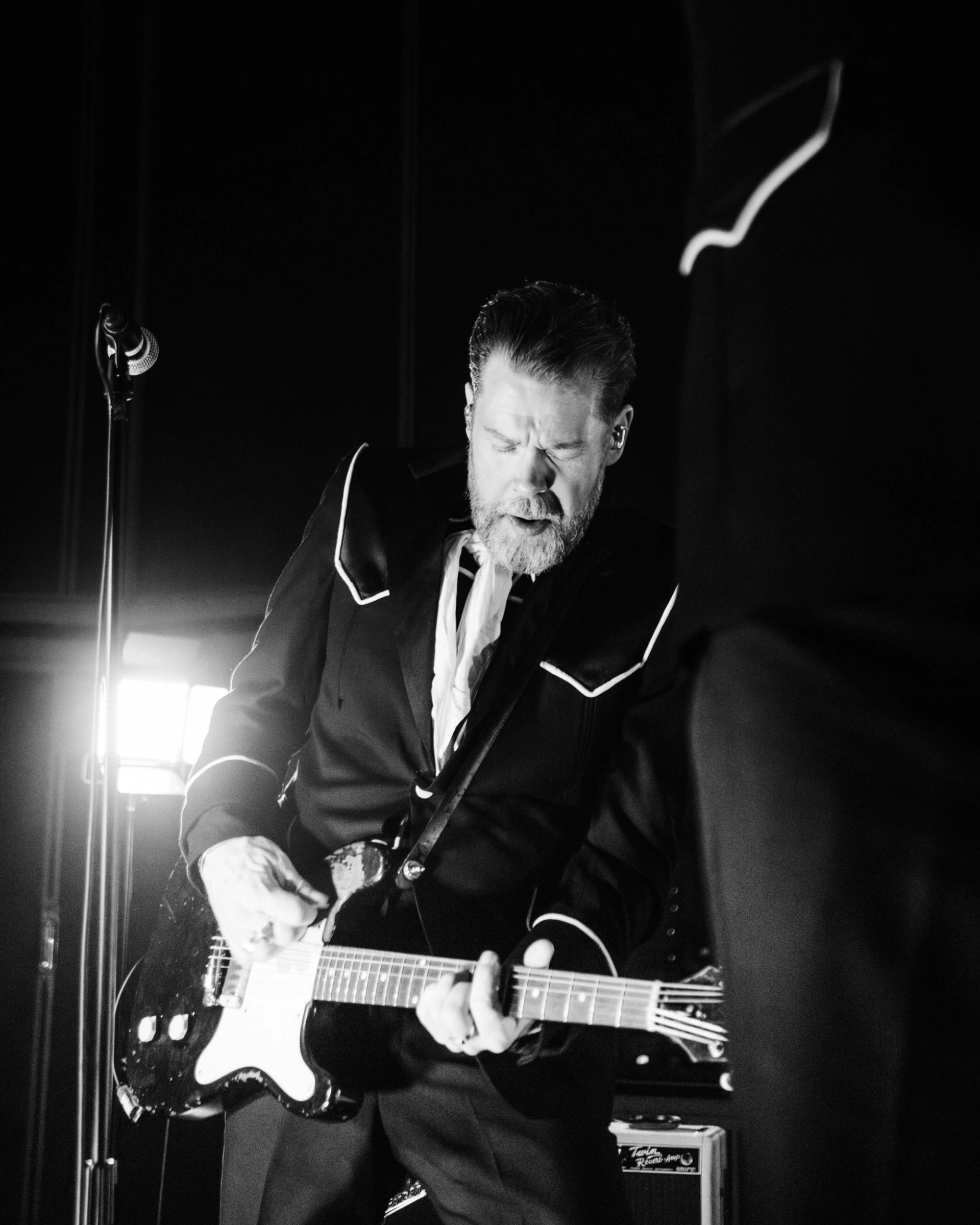 The Hives Live Session in Mexico City at Reactor105.7 Photographed by Alan Cortés
