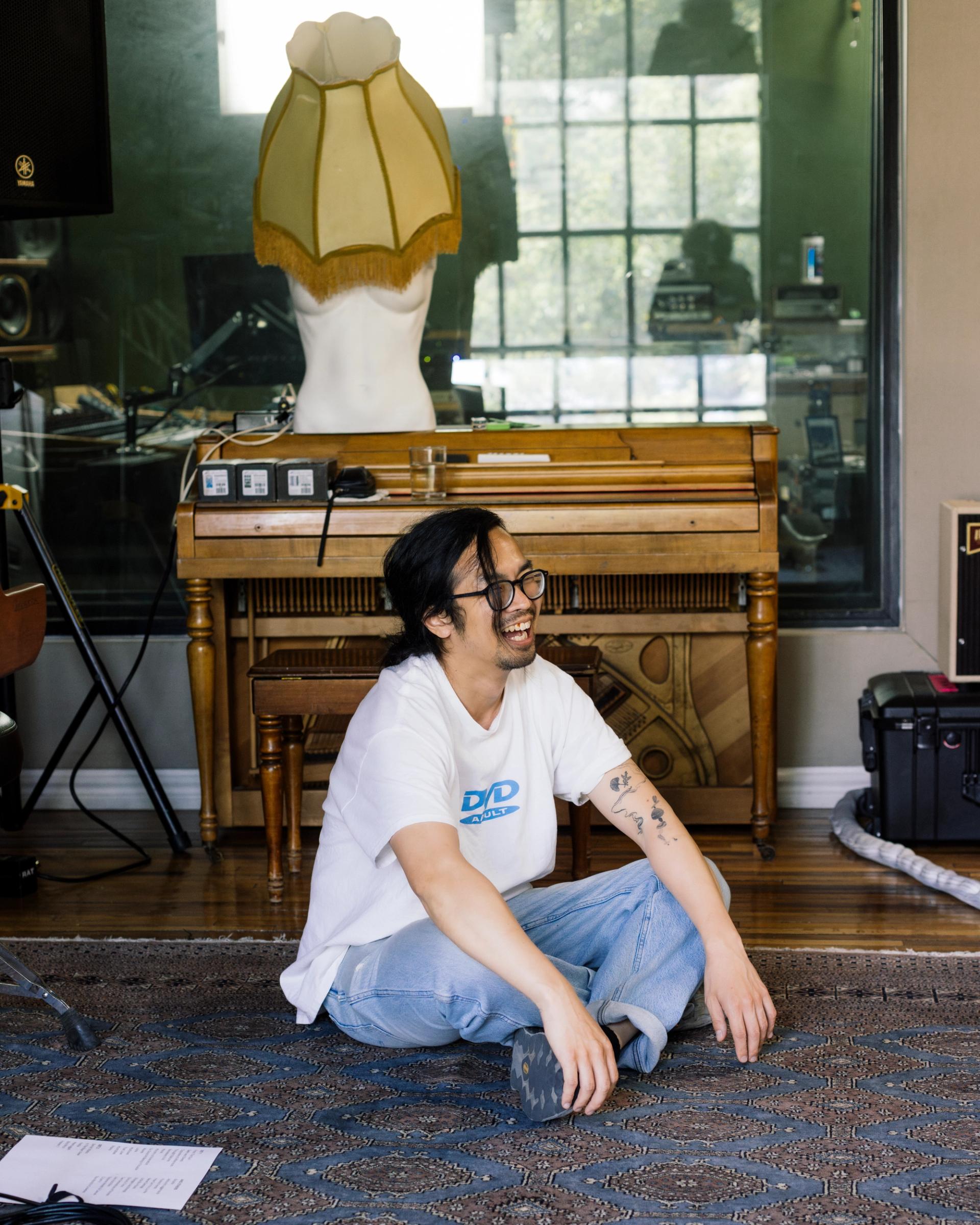 Unknown Mortal Orchestra Ensayando en Panoram Studios en Ciudad de México - Fotografía por Alan Cortés