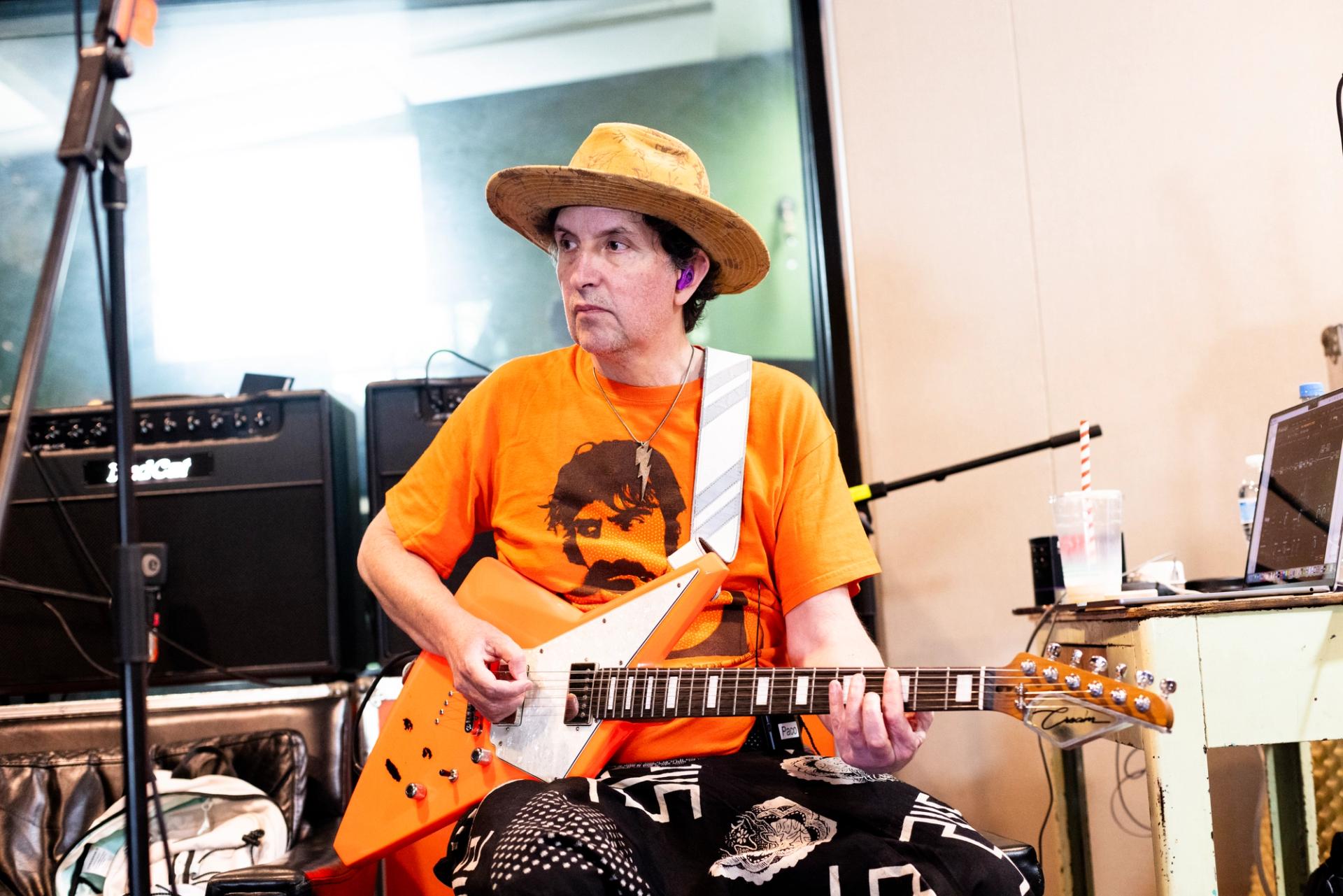 Fobia rehearsing at panoram studios in mexico city photography by Alan Cortés