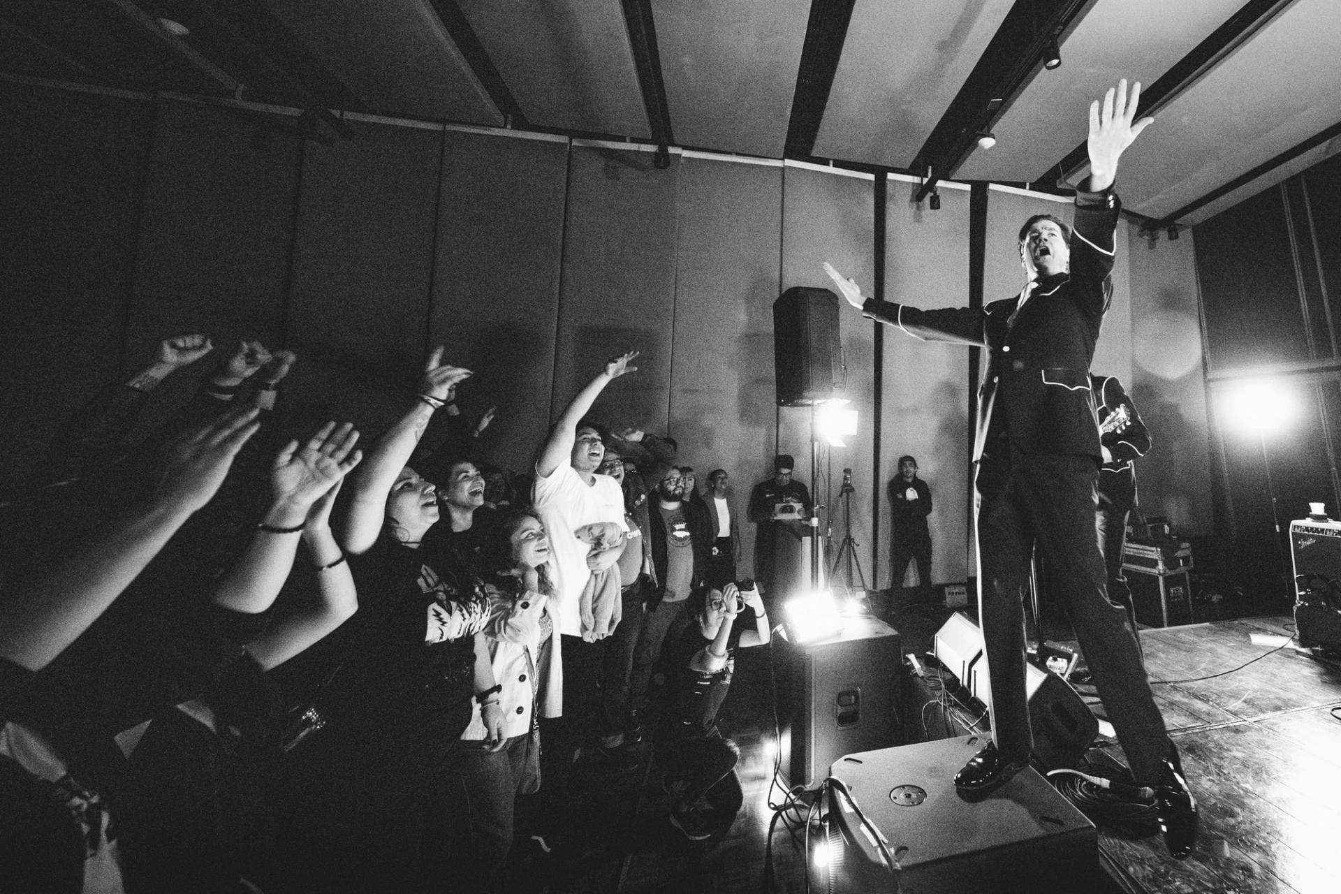 The Hives - Sesión en vivo por Reactor 105.7 - Fotografía por Alan Cortés