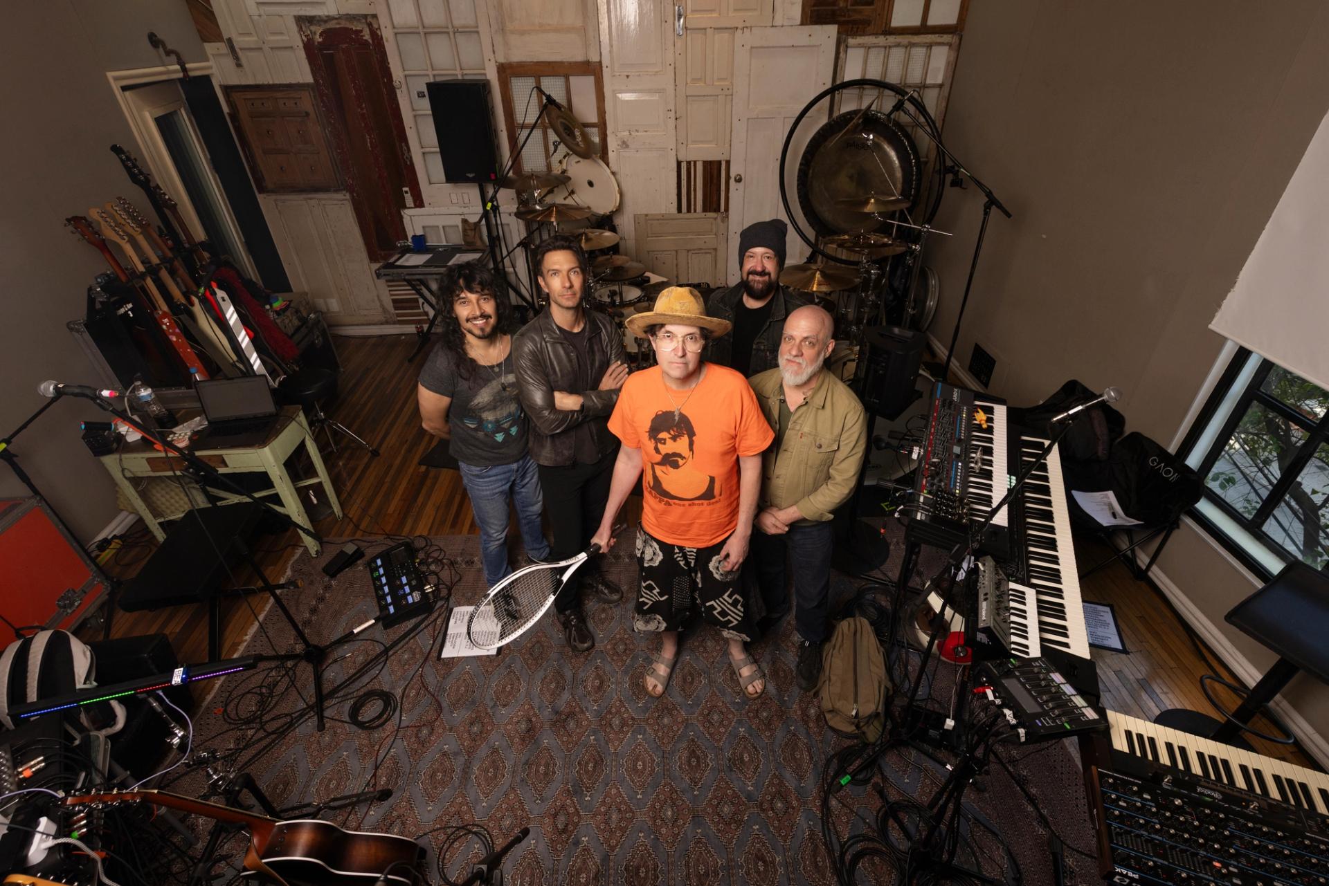 Fobia rehearsing at panoram studios in mexico city photography by Alan Cortés