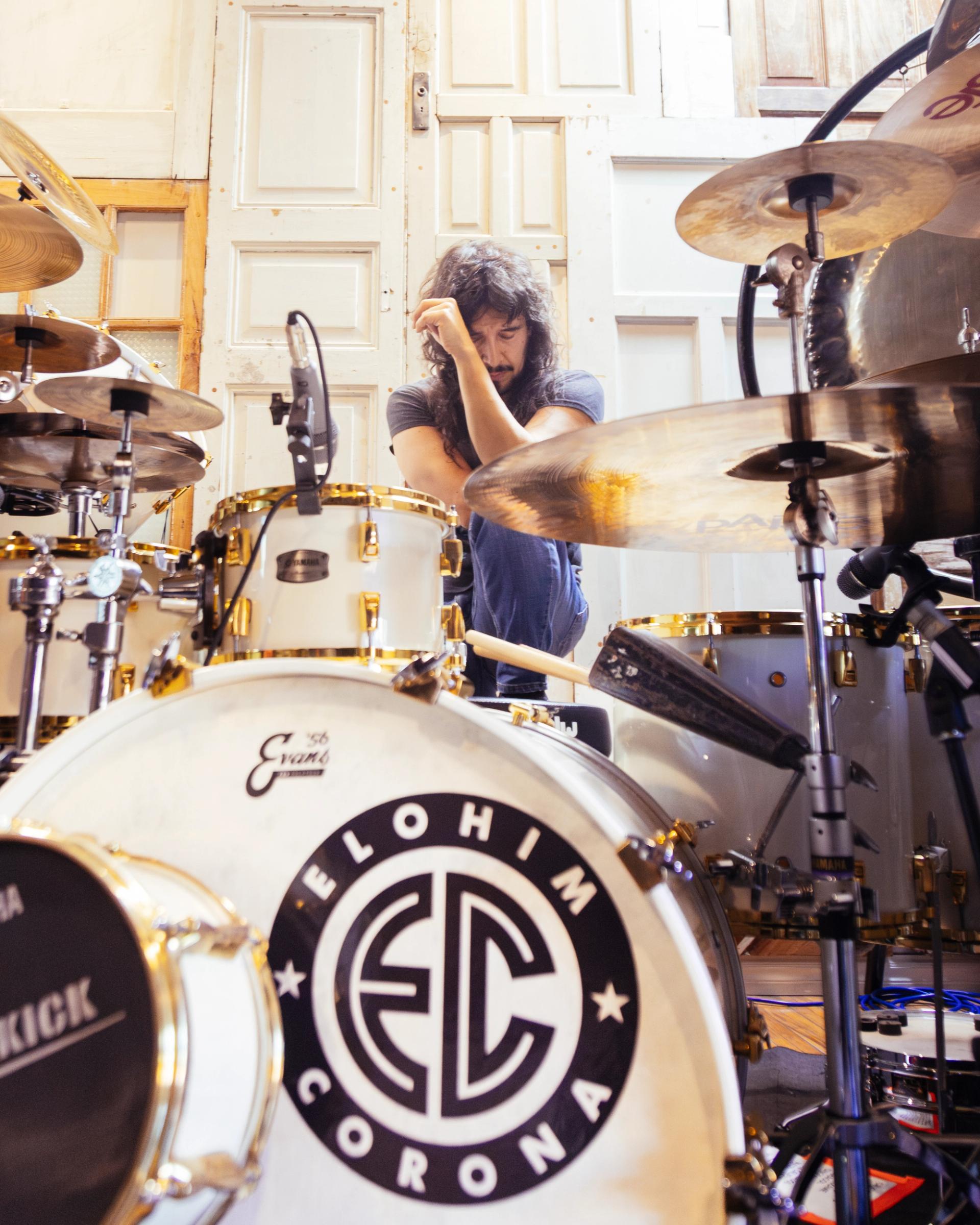 Fobia rehearsing at panoram studios in mexico city photography by Alan Cortés