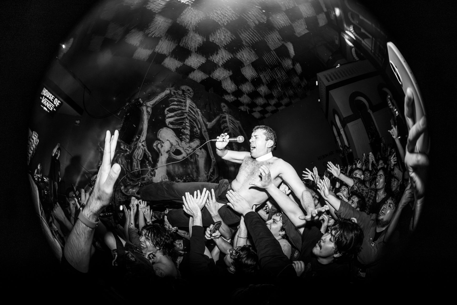 Shame playing live on stage in Mexico City, photographed by Alan Cortés
