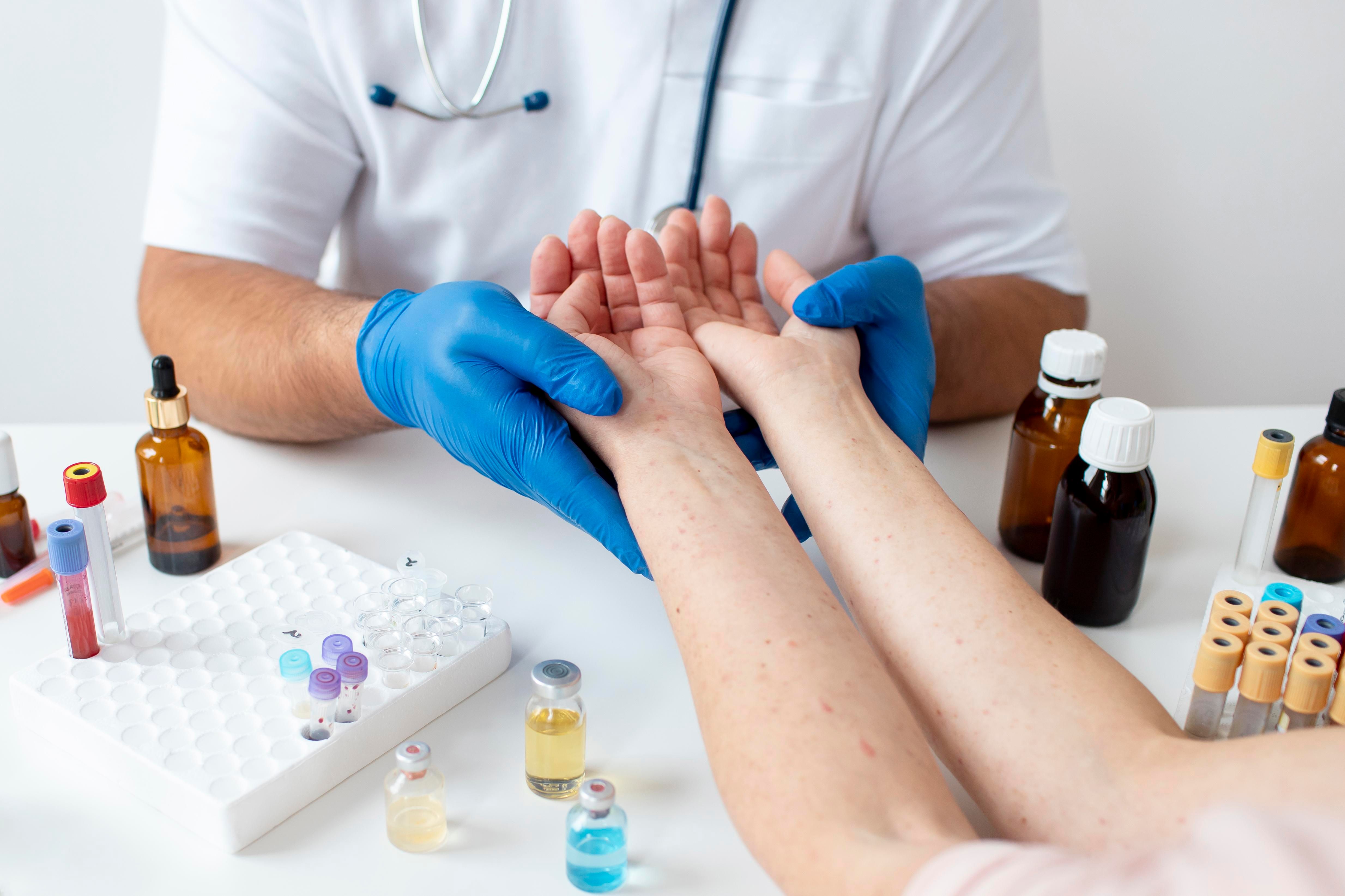 Image shows the use of PRP in Arthritis Treatment