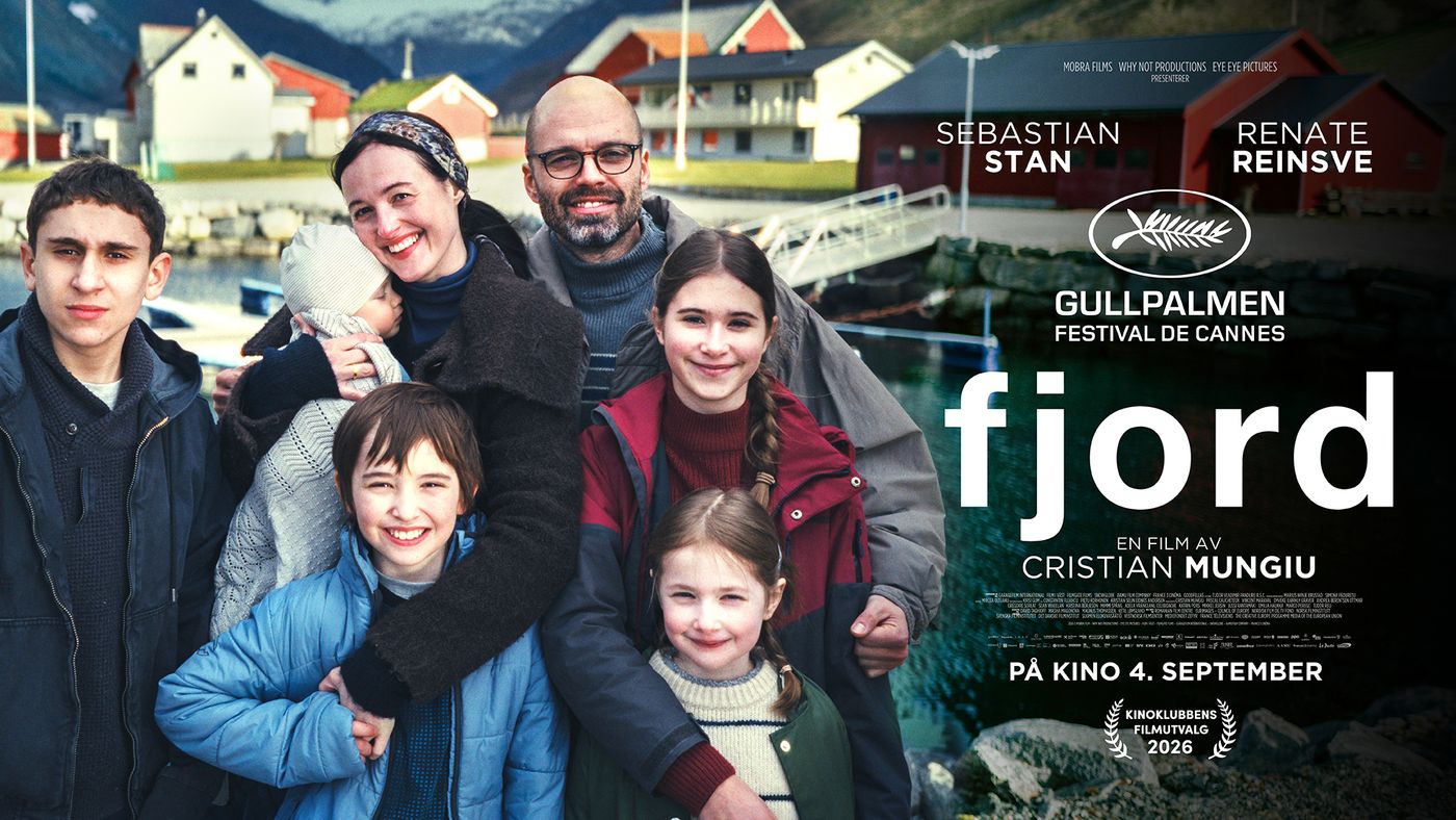 Fjord liggende