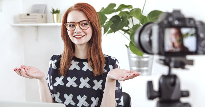 Illustration of YouTube video tutorials being transformed into a structured online course