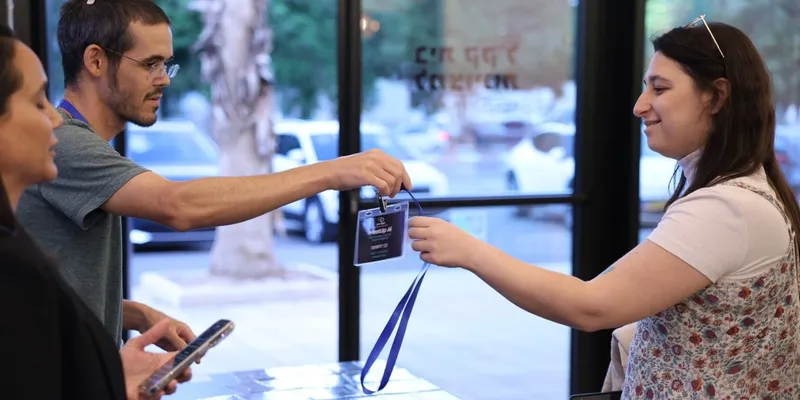 Cover Image for: MeetUp AI