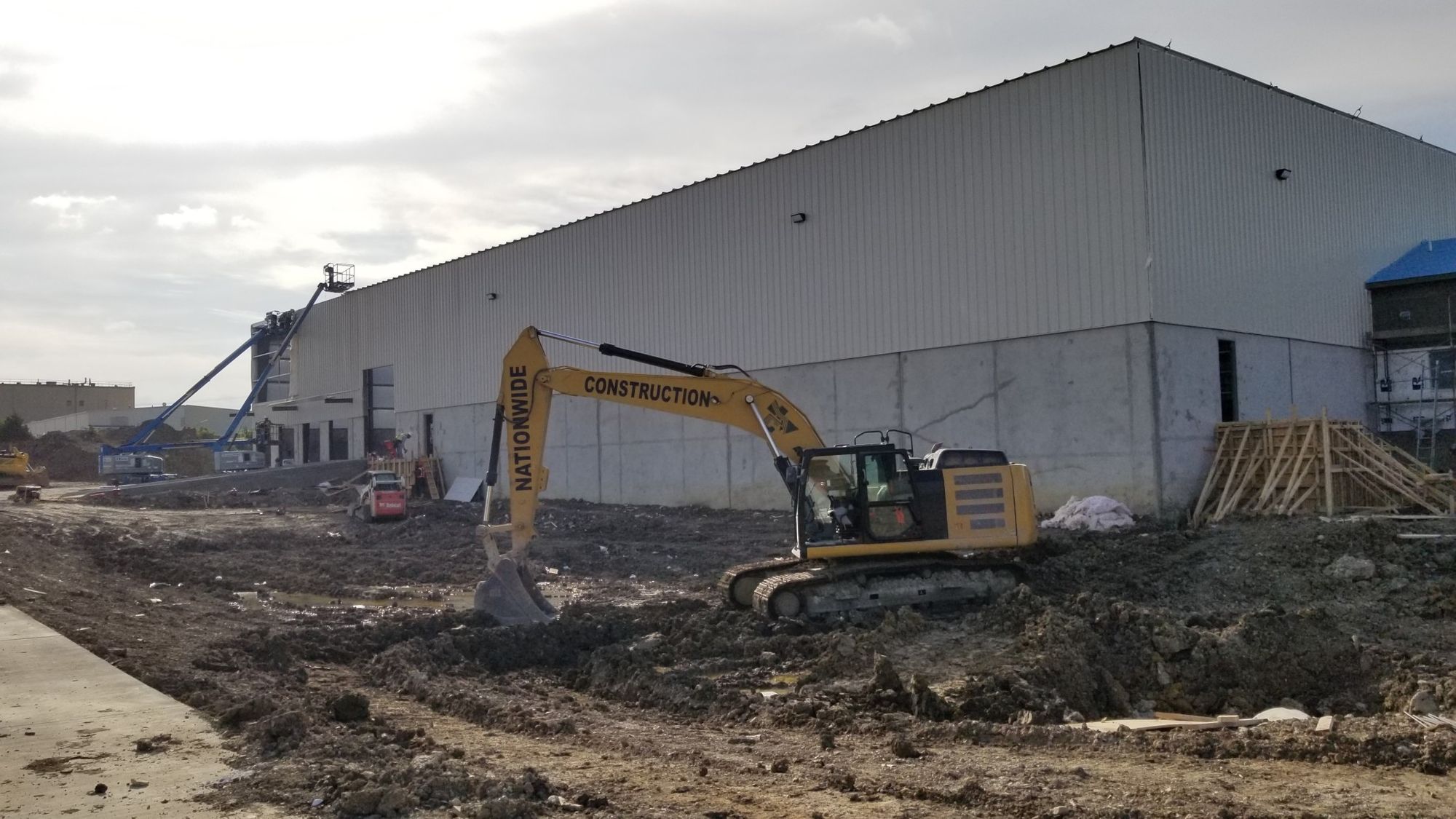 Midwest Fastener, build progression photos, photo 27 of 55