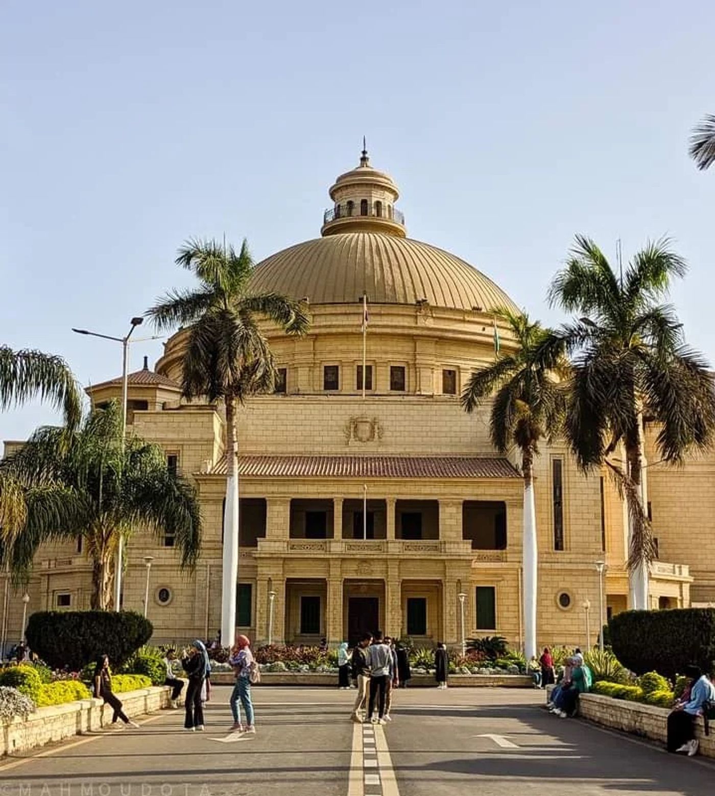 جامعة القاهرة تستعرض خطة التحول لجامعة ذكية وتدعم الابتكار بجوائز مالية