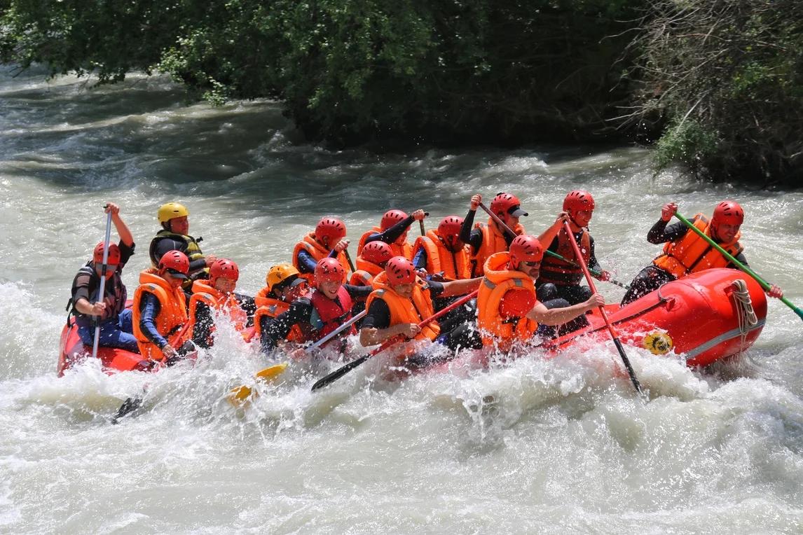 Rafting on the Chu river