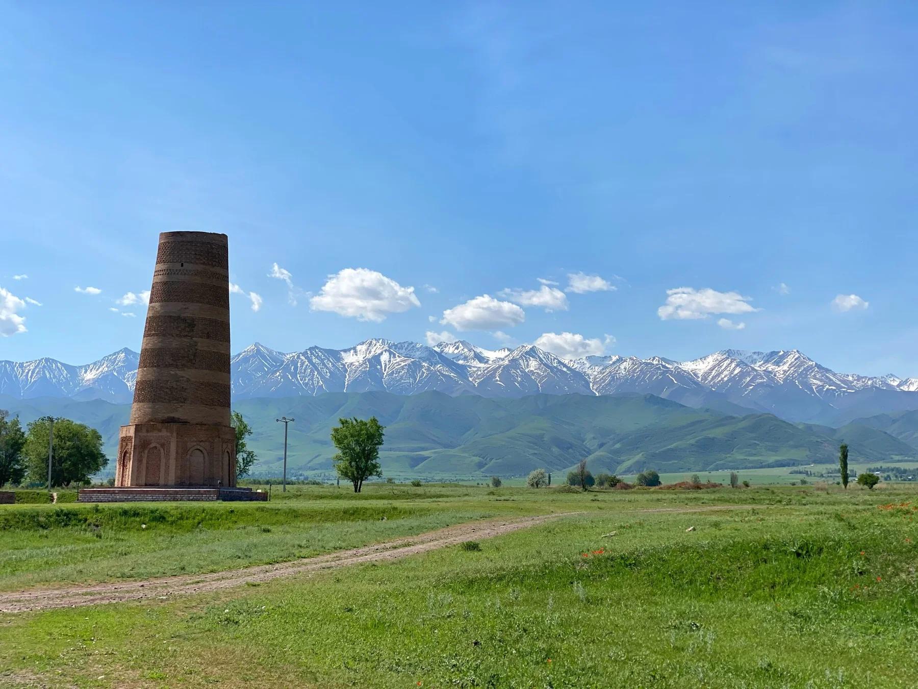 Son Kol lake, Kyrgyzstan, on the 2 day private tour