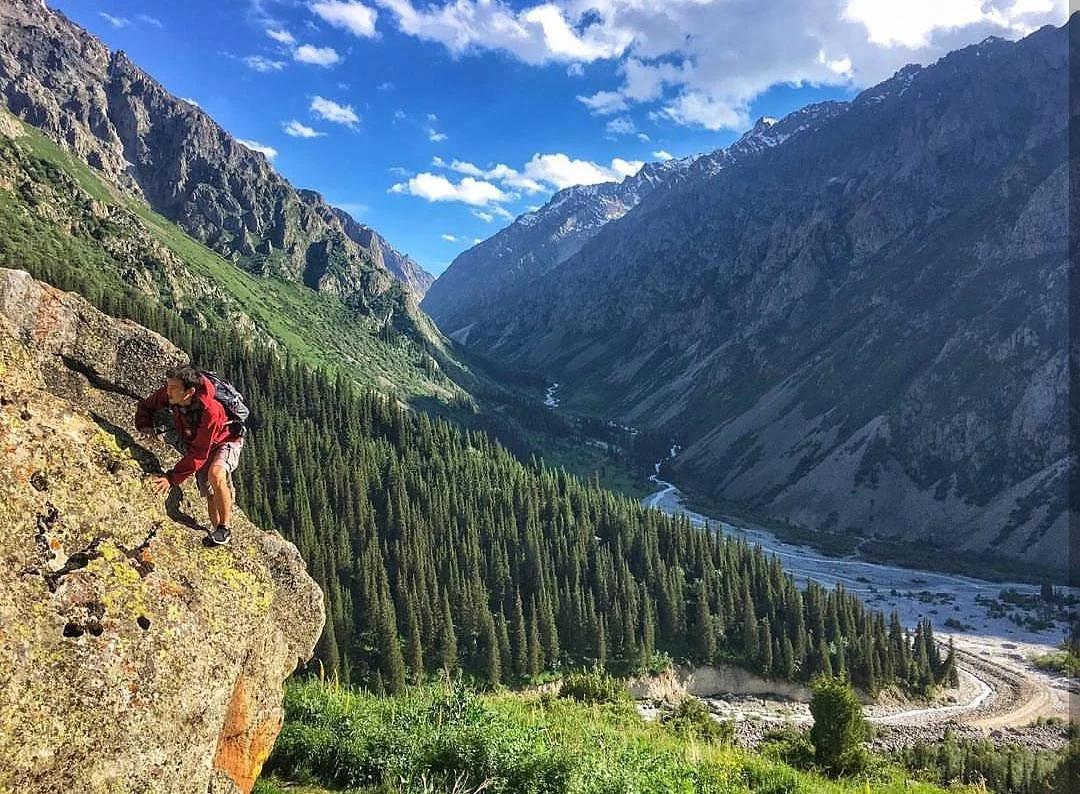 Hiking in Ala Archa National Park