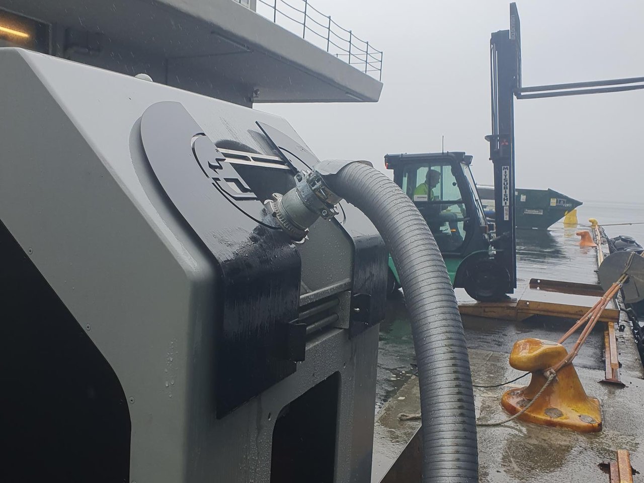 Sewage system connection point