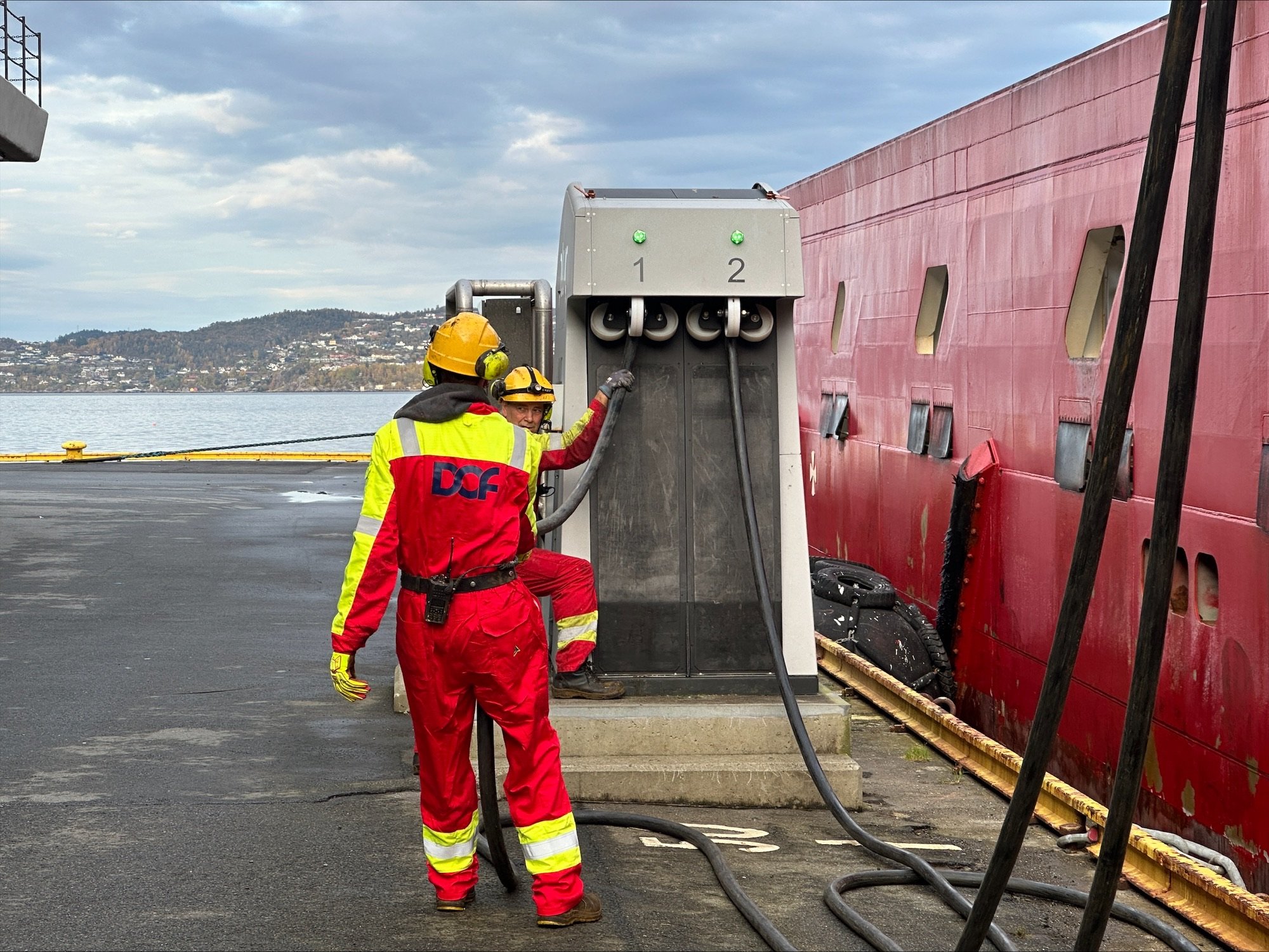 Landstrøm har spart Bergen for 16 800 tonn med Co2-utslipp