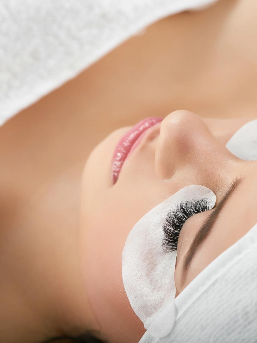 eyelash