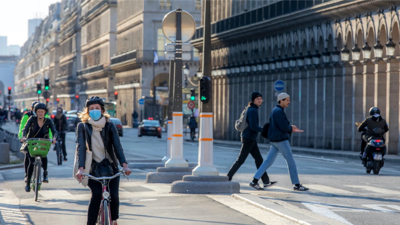 As France's luxury shops reopen with the eased lockdown on May 11, it's uncertain when the biggest spenders — Chinese shoppers — can return. Photo: Shutterstock