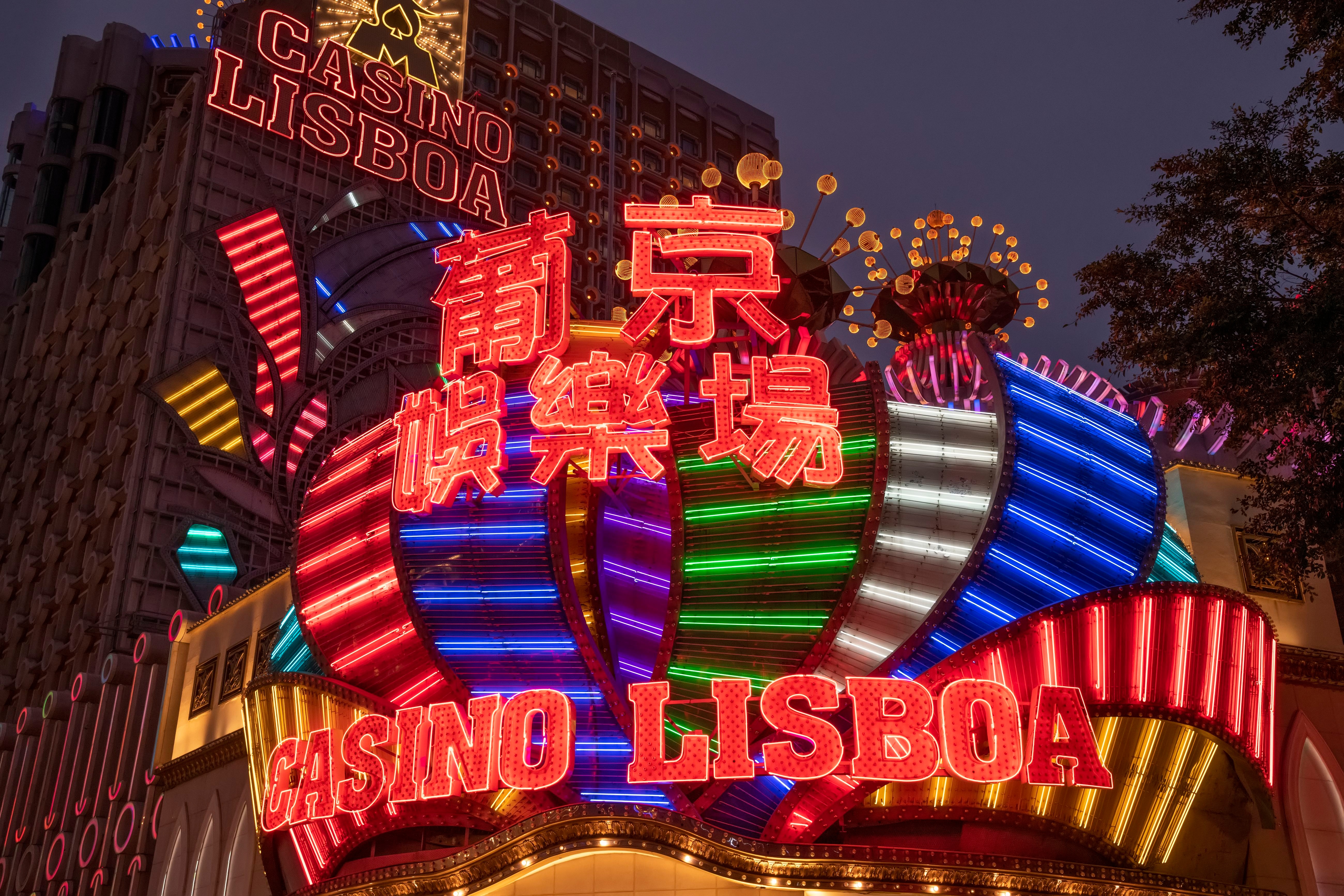 The new Grand Lisboa casino and Lisboa hotel casino, Macau, China. Image: Getty Images