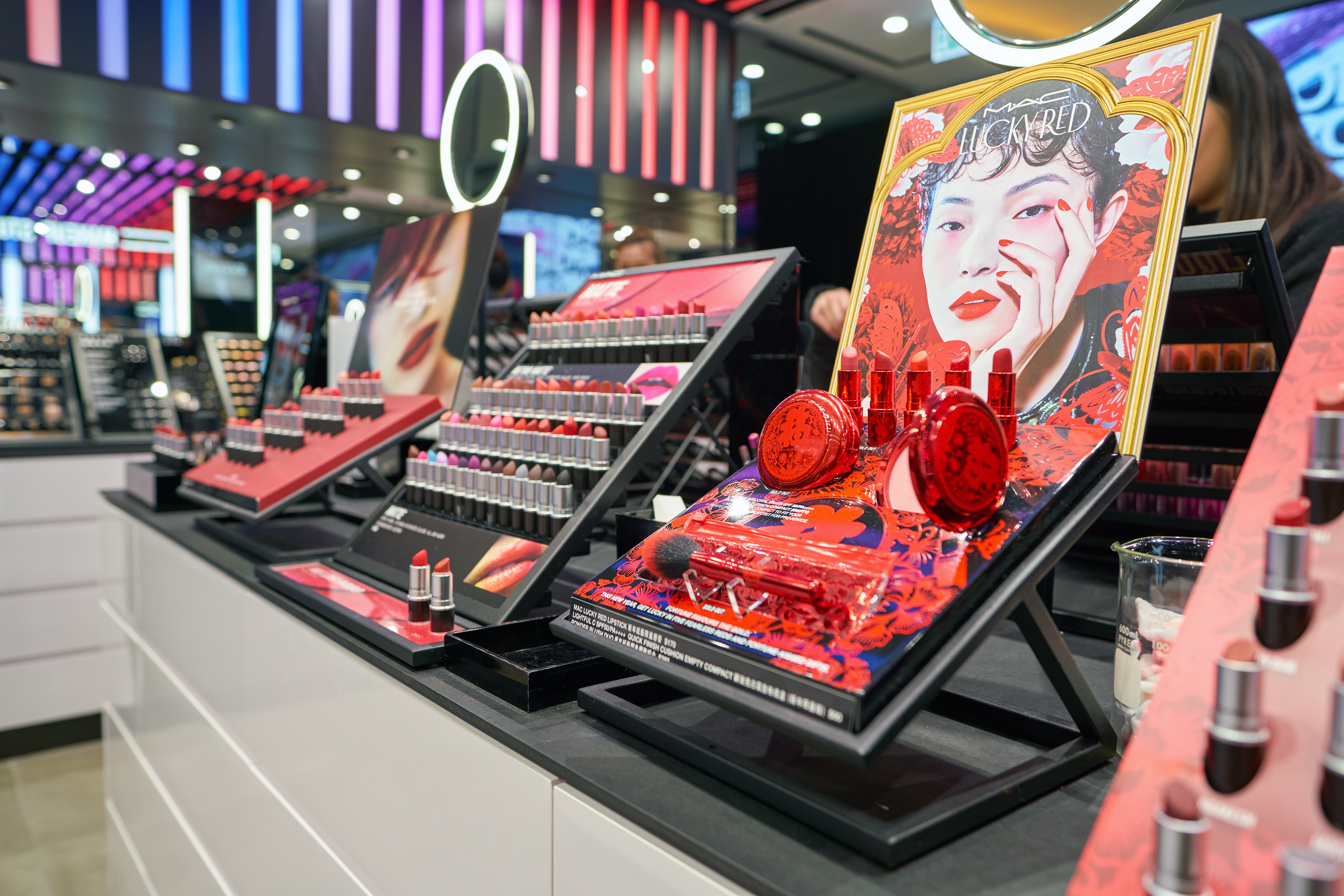 Several brands under the Estée Lauder Group, including La Mer and MAC, are rolling out a new round of price hikes in China. Photo: Shutterstock