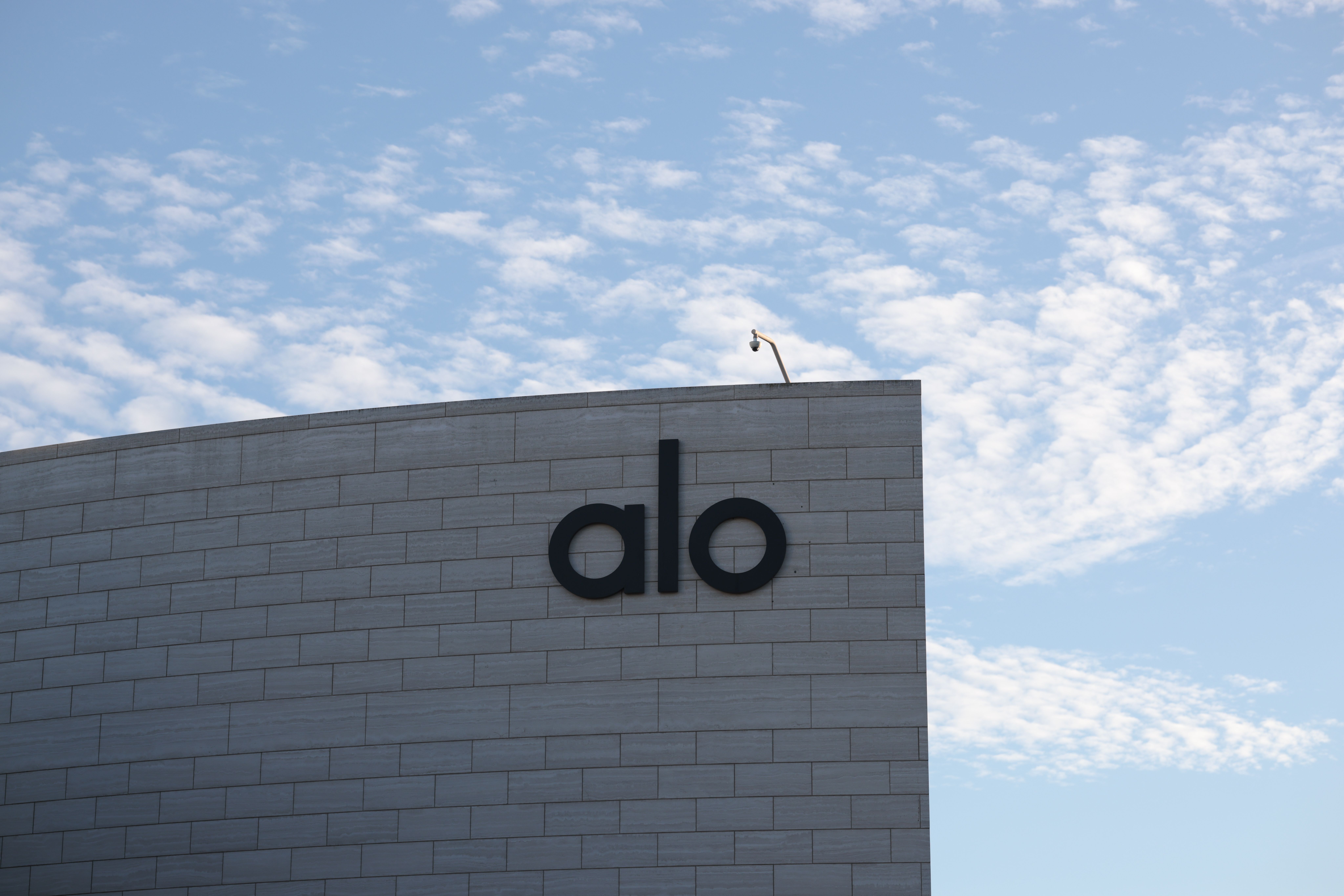 China signals: Alo bets luxury, Hong Kong rebounds, Patagonia misfires