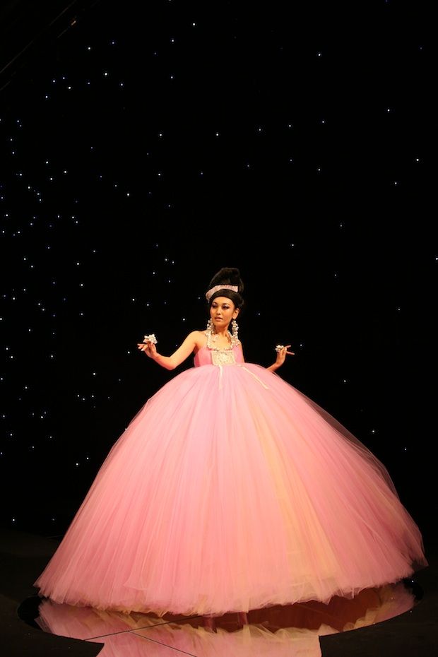 guo pei pink dress Costumerism