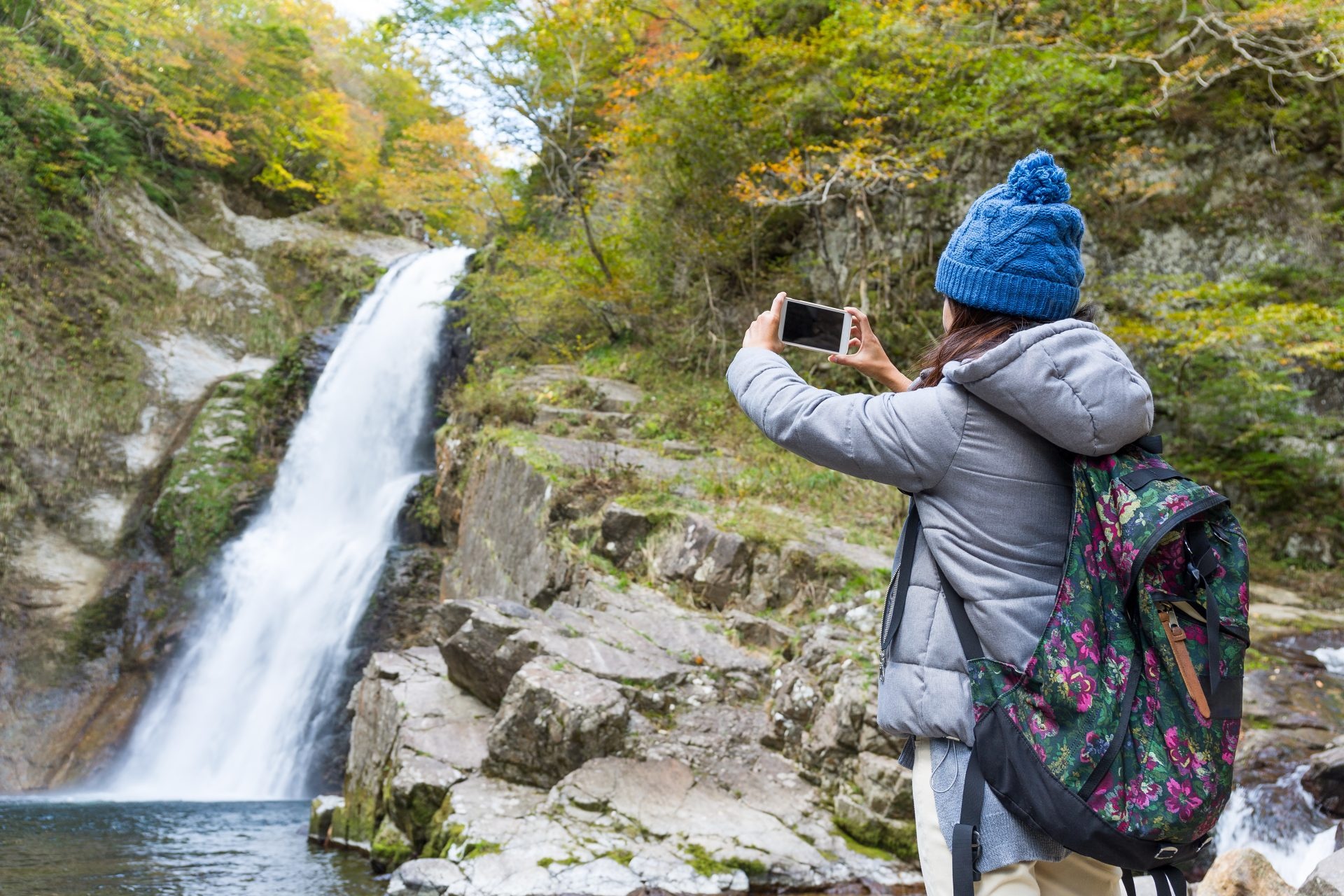 Chinese independent travelers are often seen as more profitable and more experienced with travel than their tour group peers. (Shutterstock)