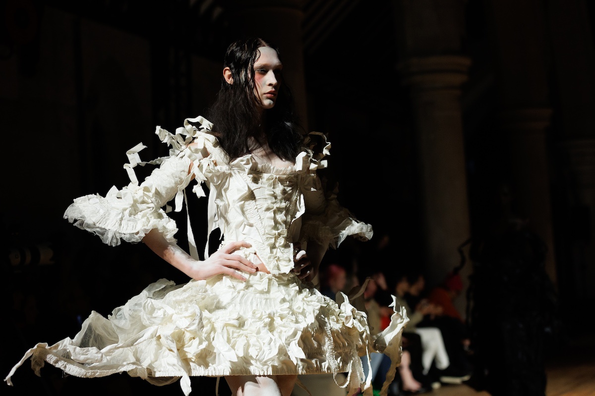 Dilara Findikoglu returned to the LFW schedule with her 'Femme Vortex' collection. Photo: Dilara Findikoglu