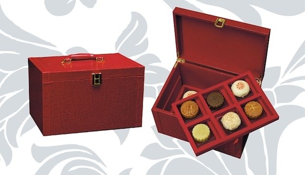 The Hilton's mooncake gift set. (Courtesy Photo)