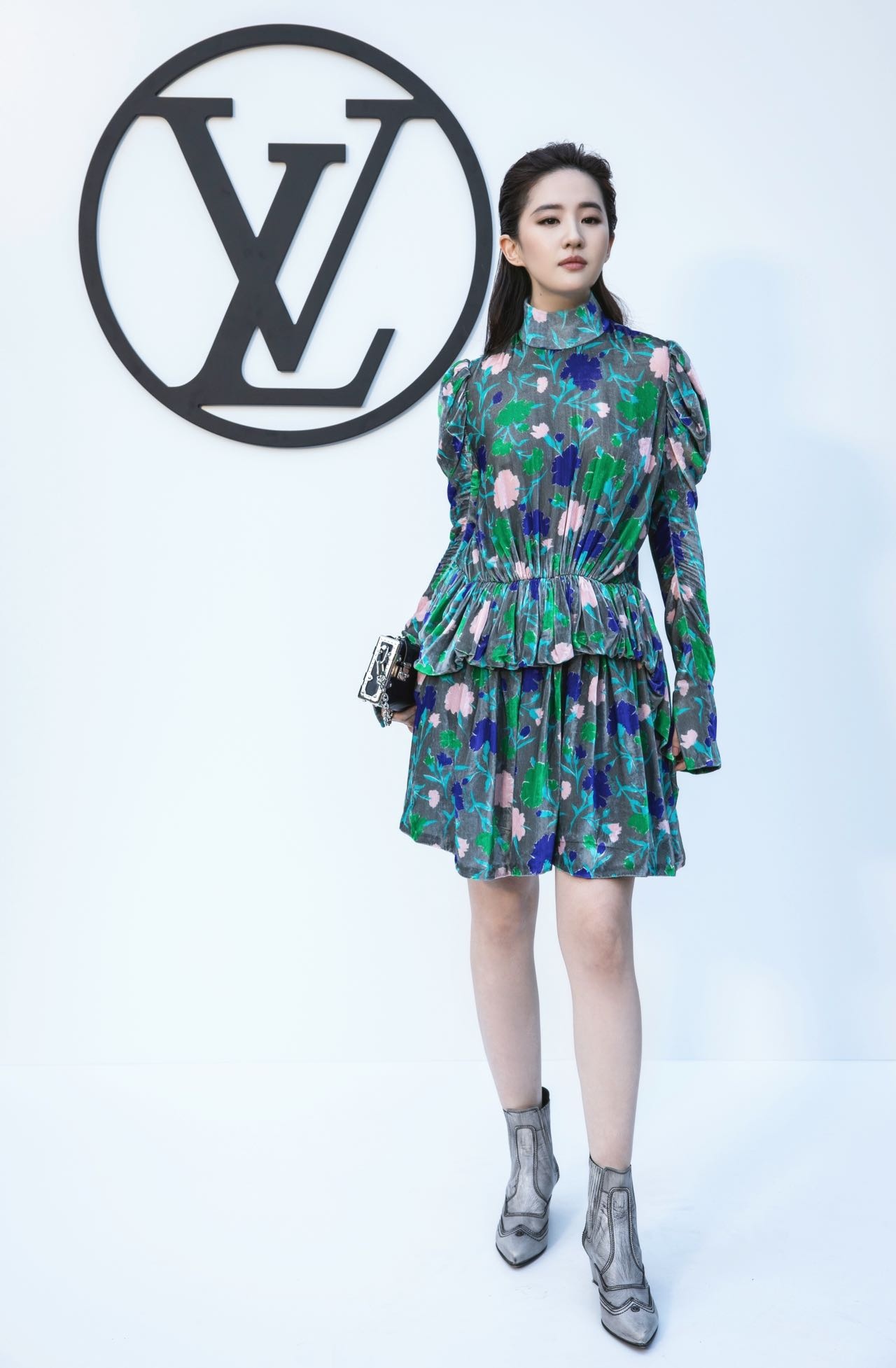 Liu Yifei at Louis Vuitton’s Cruise 2025 show. Image: Louis Vuitton.