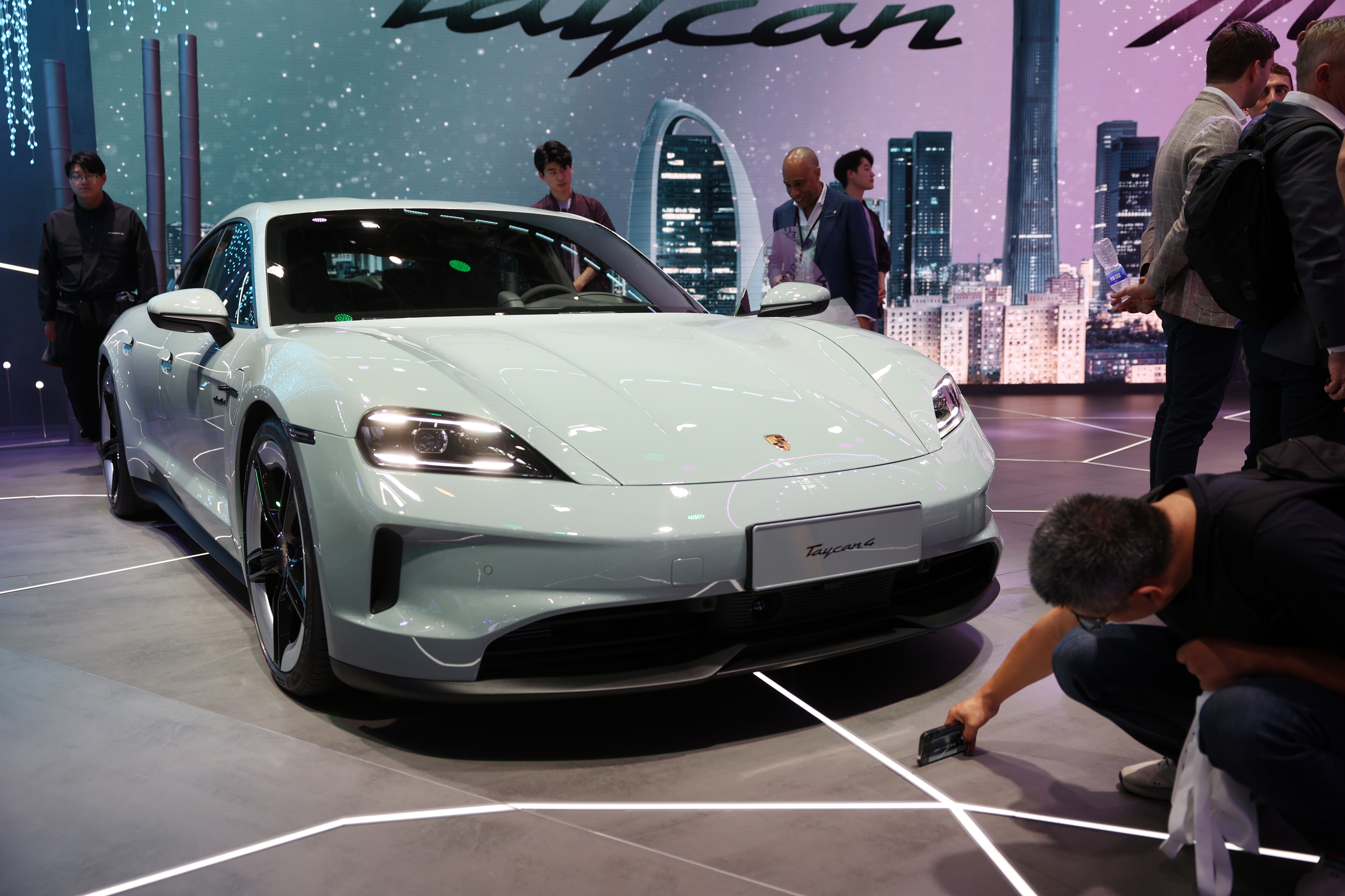 A Porsche Taycan 4 Cross Turismo is on display during the 2024 Beijing International Automotive Exhibition at the China International Exhibition Center on April 25, 2024 in Beijing, China. Photo: Ghetty Images