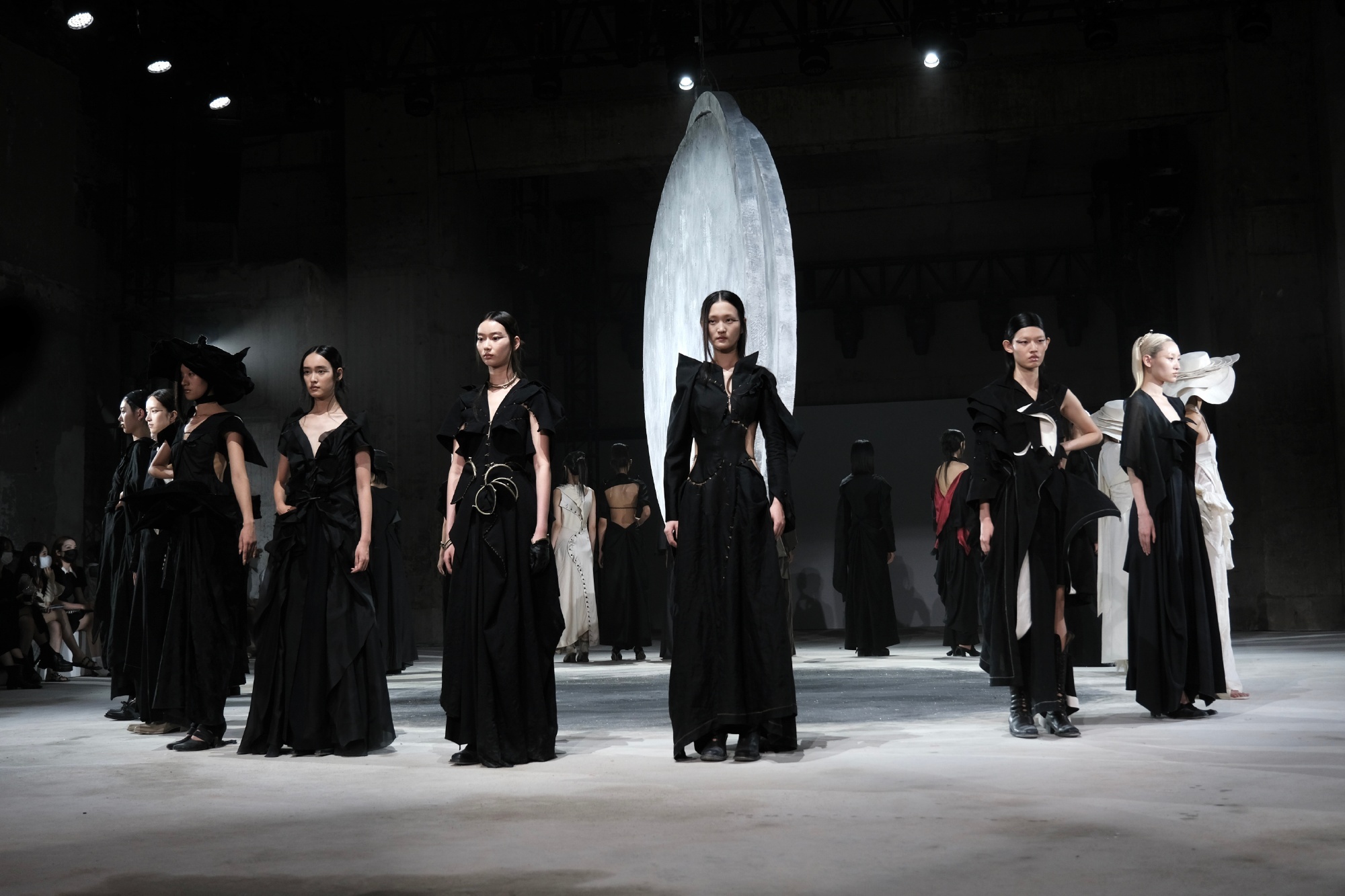 The Yehuafan collection staged at Shanghai Fashion Week featured the work of architect Louis Isadore Kahn. Photo: Yehuafan