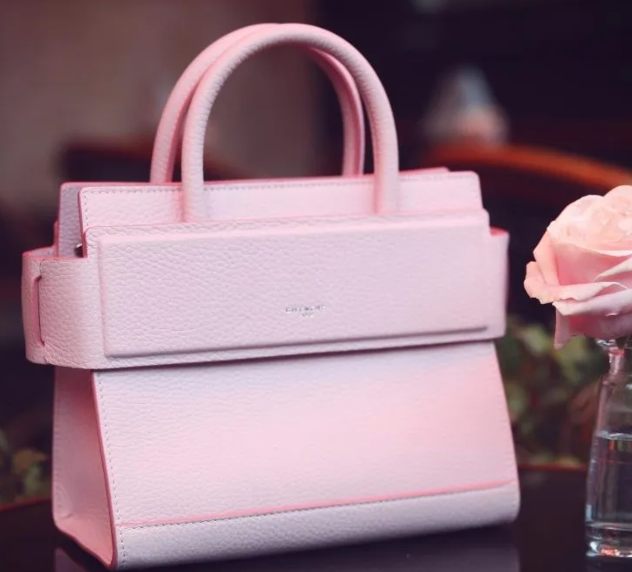 Givenchy x Mr. Bags Mini Horizon handbag.