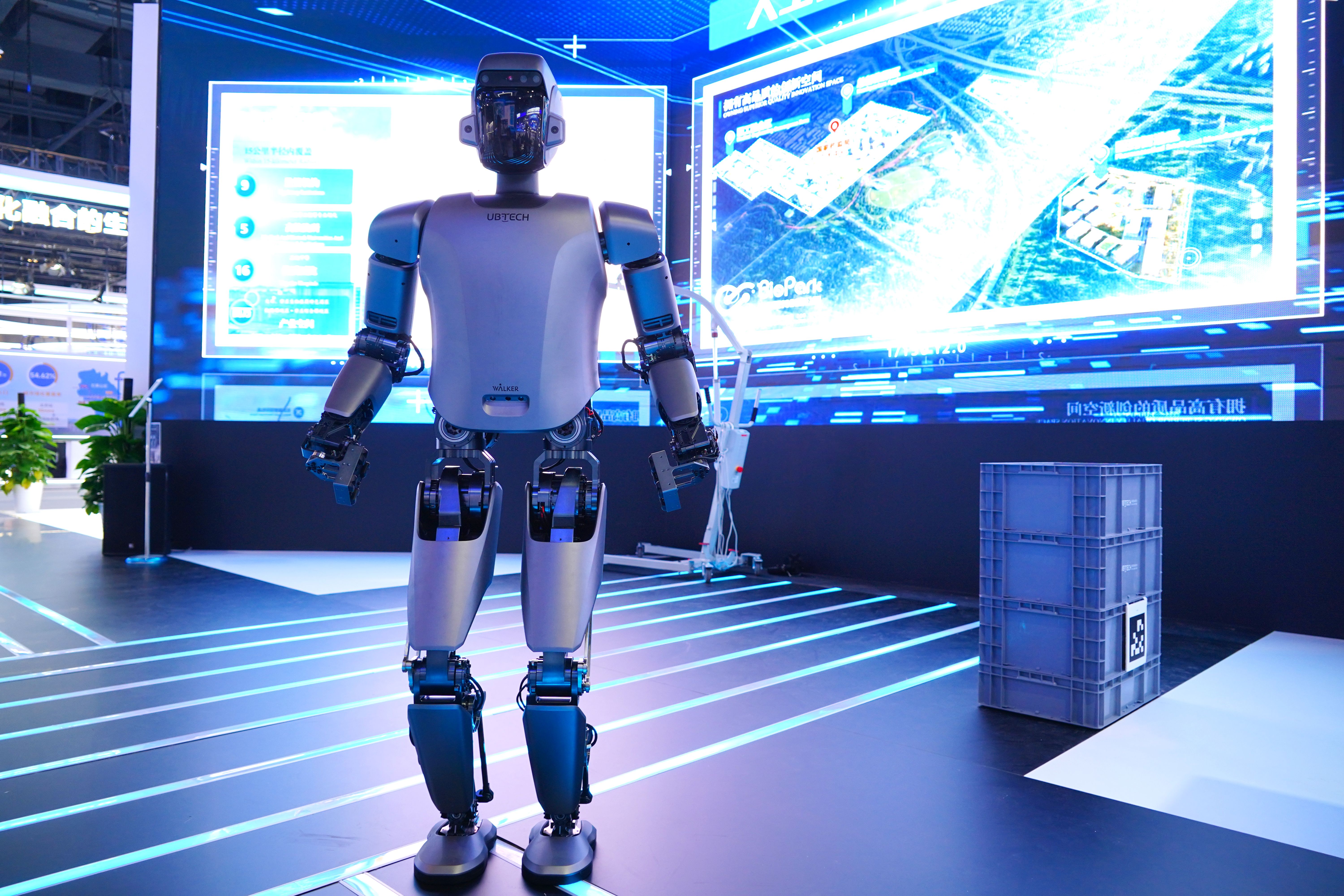 China's new competitive edge? Humanoid robots | Jing Daily