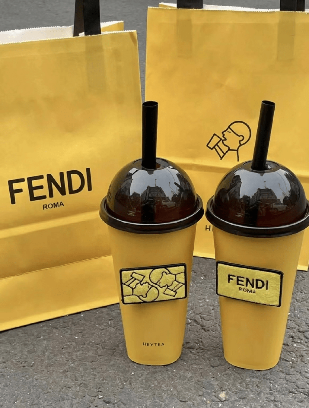 Netizens have already started posting about Fendi x Heytea. Photo: Weibo