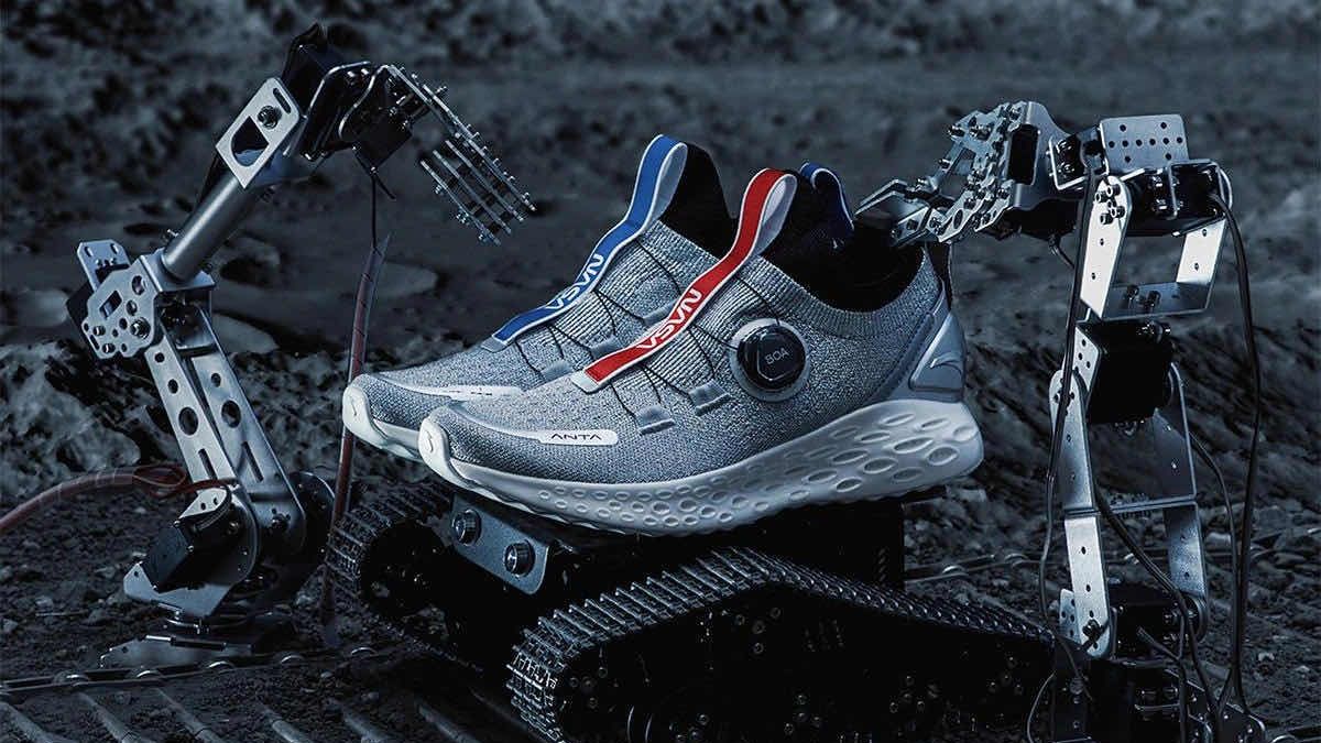 Nasa 2025 lv shoes