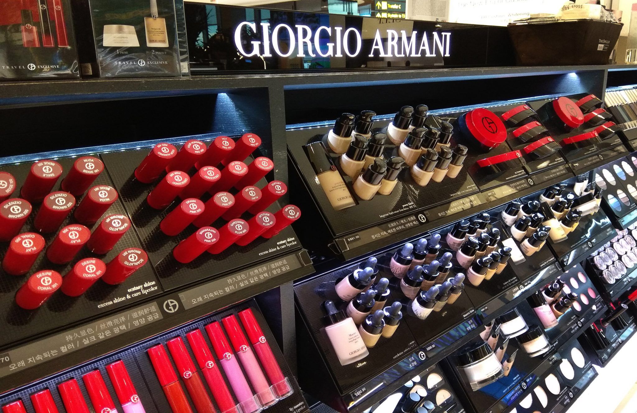 Giorgio armani on sale cosmetics pavilion