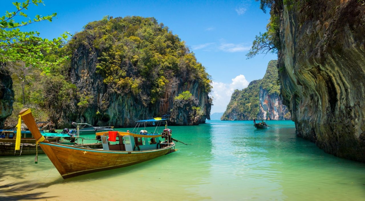 Thailand is one of the top destinations for Chinese travelers during the "mini-peak" of Christmas travel season. Photo courtesy: Shutterstock