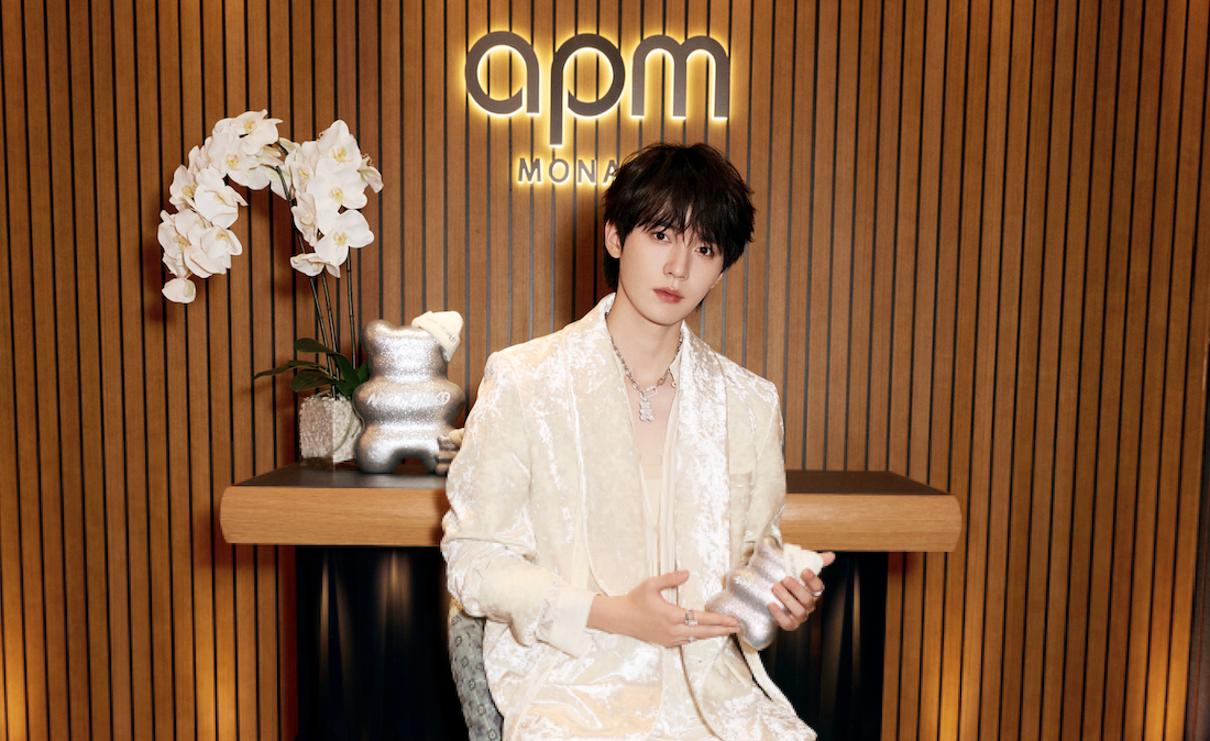 APM Monaco unveils HIVER collection in Singapore with Asia-Pacific brand ambassador Zhou Yiran